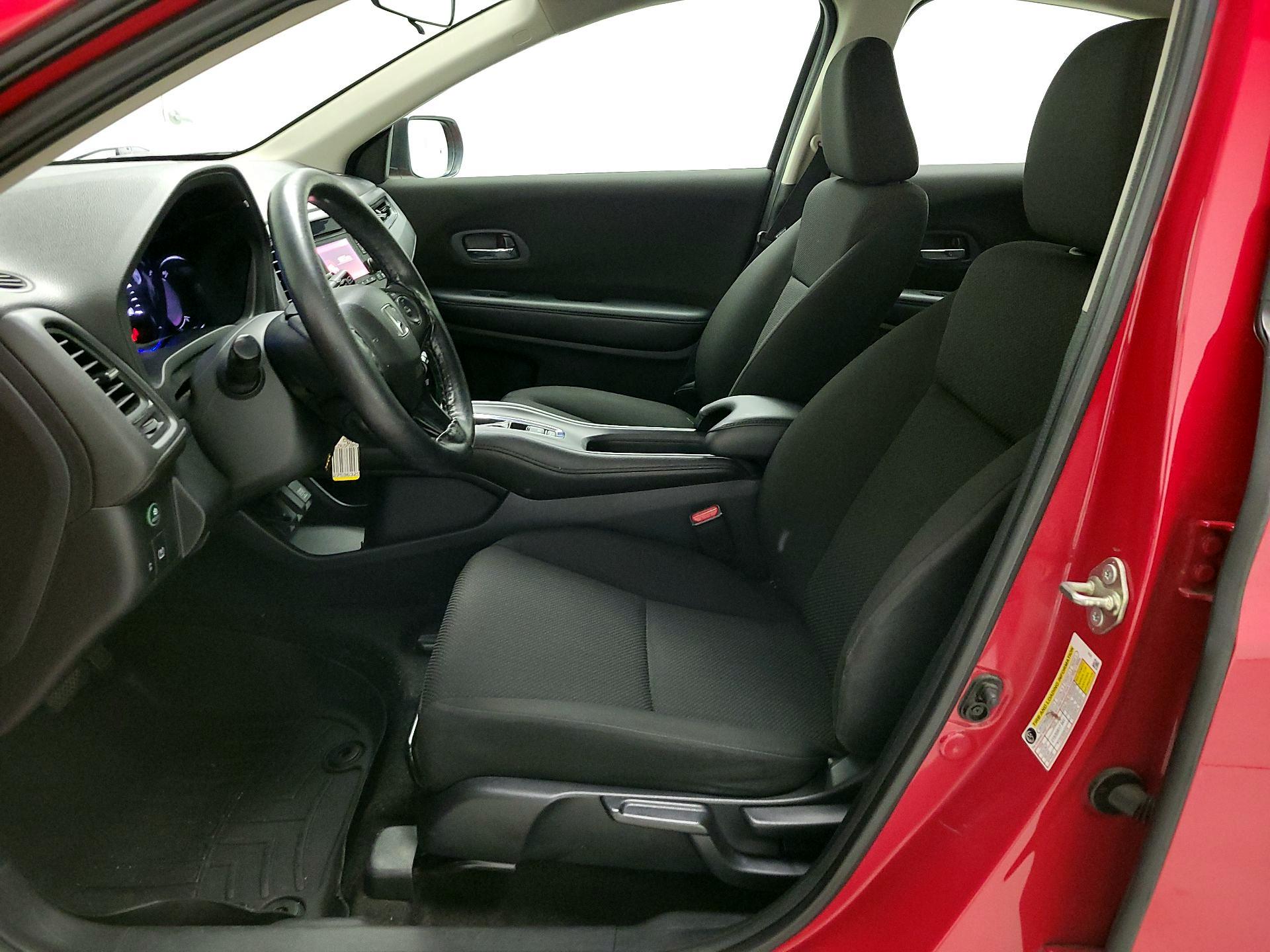 Thumbnail: 2017 Honda HR-V - 11