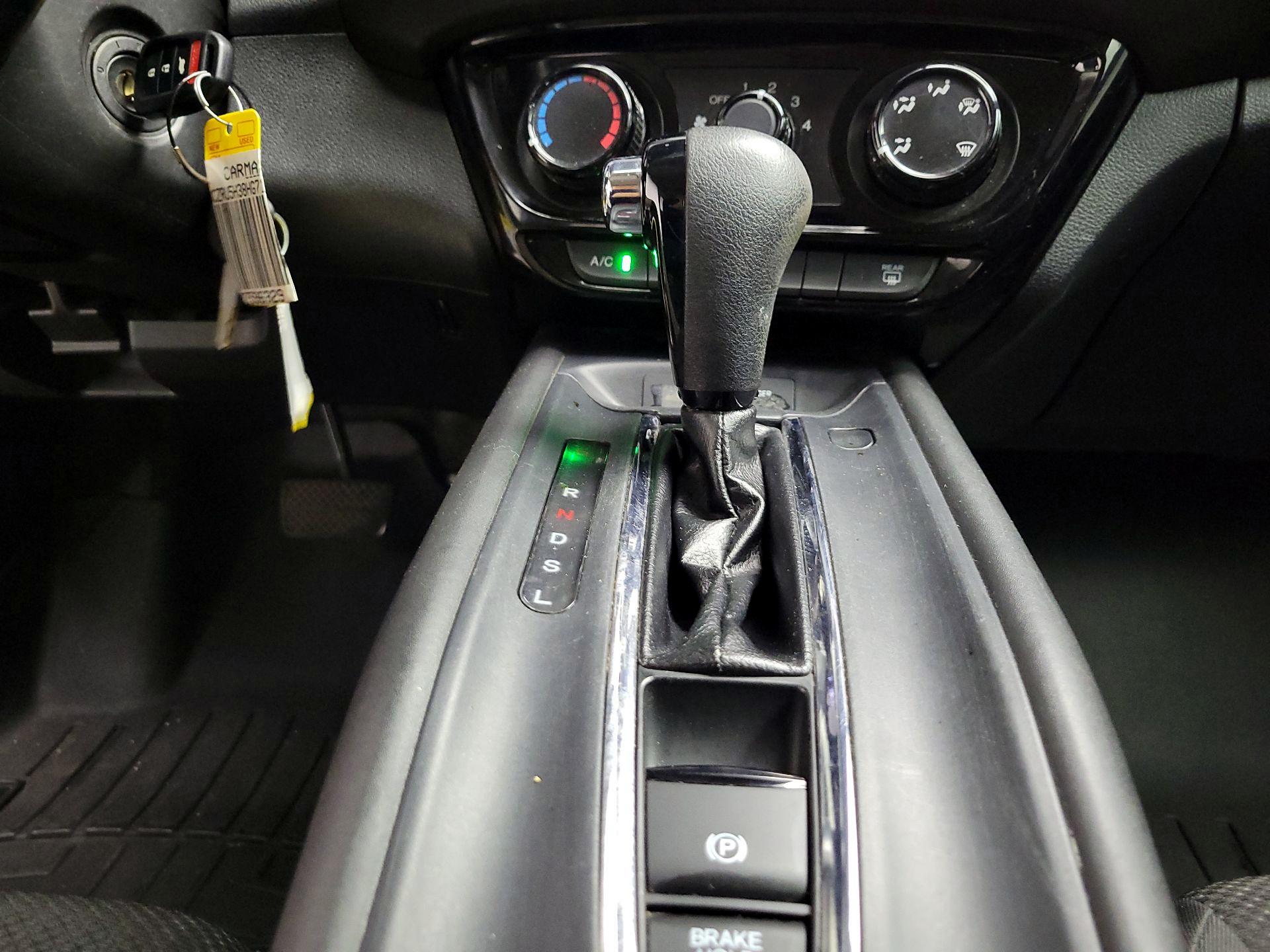 Thumbnail: 2017 Honda HR-V - 17
