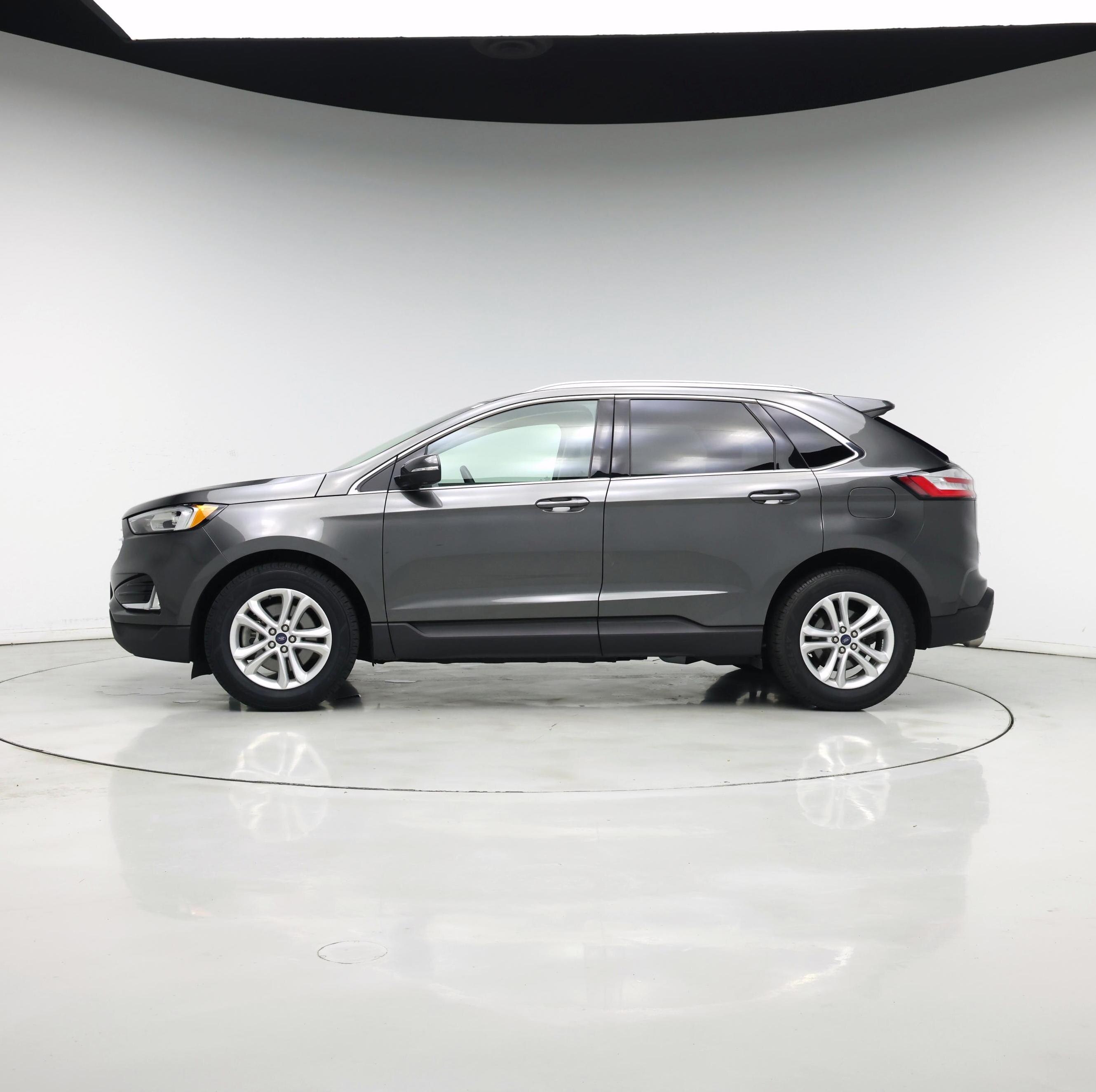Thumbnail: 2019 Ford Edge - 3
