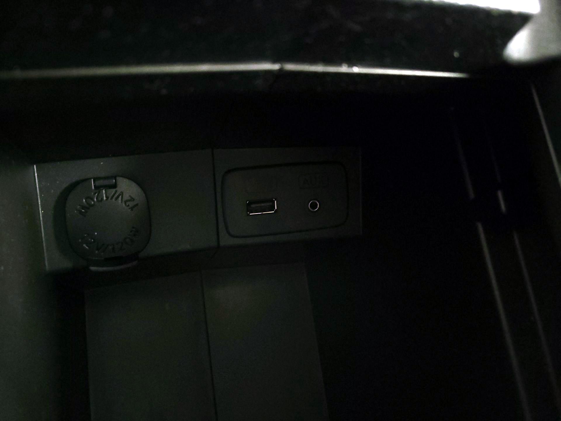 Thumbnail: 2014 Subaru Forester - 18
