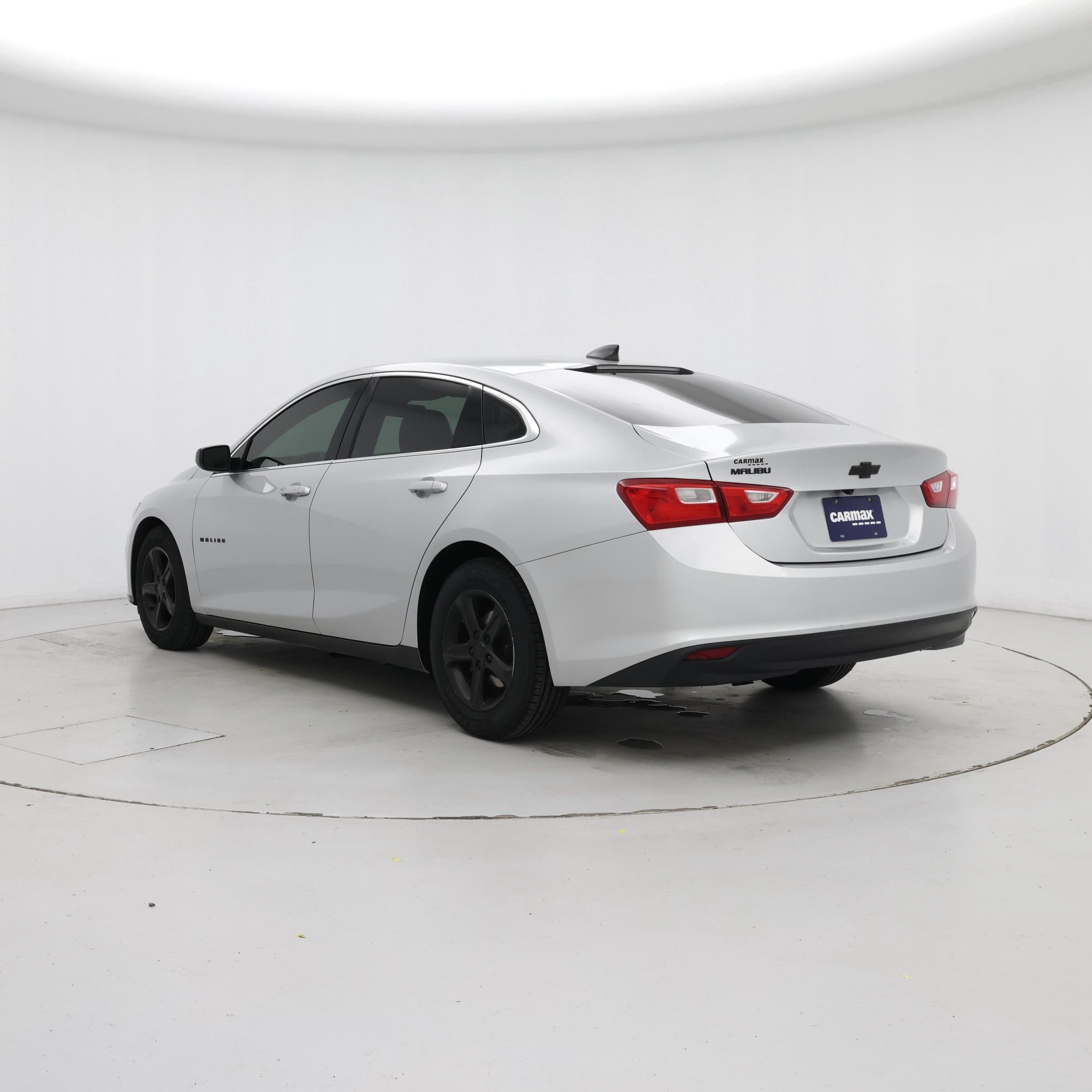 Thumbnail: 2020 Chevrolet Malibu - 2