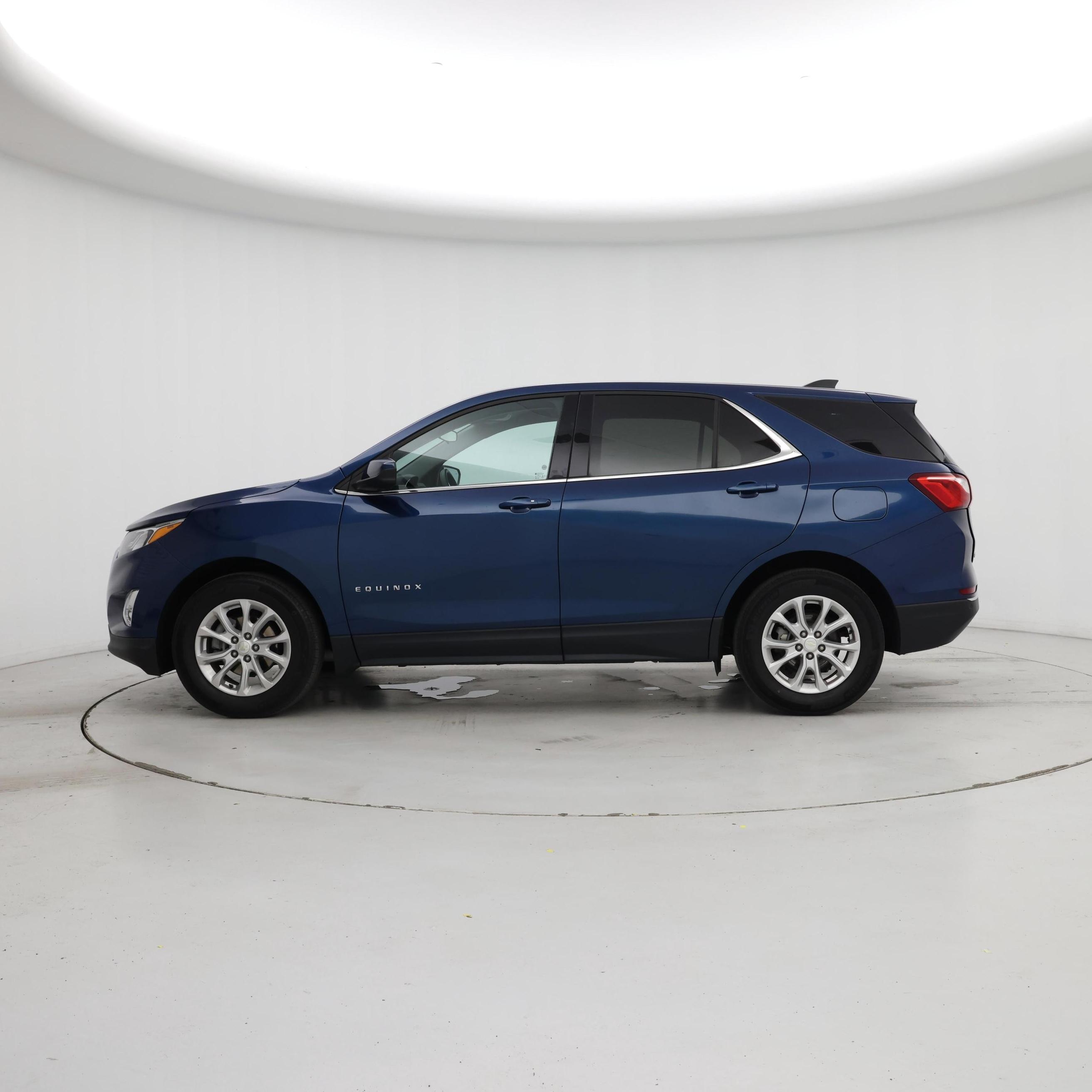 Thumbnail: 2020 Chevrolet Equinox - 3