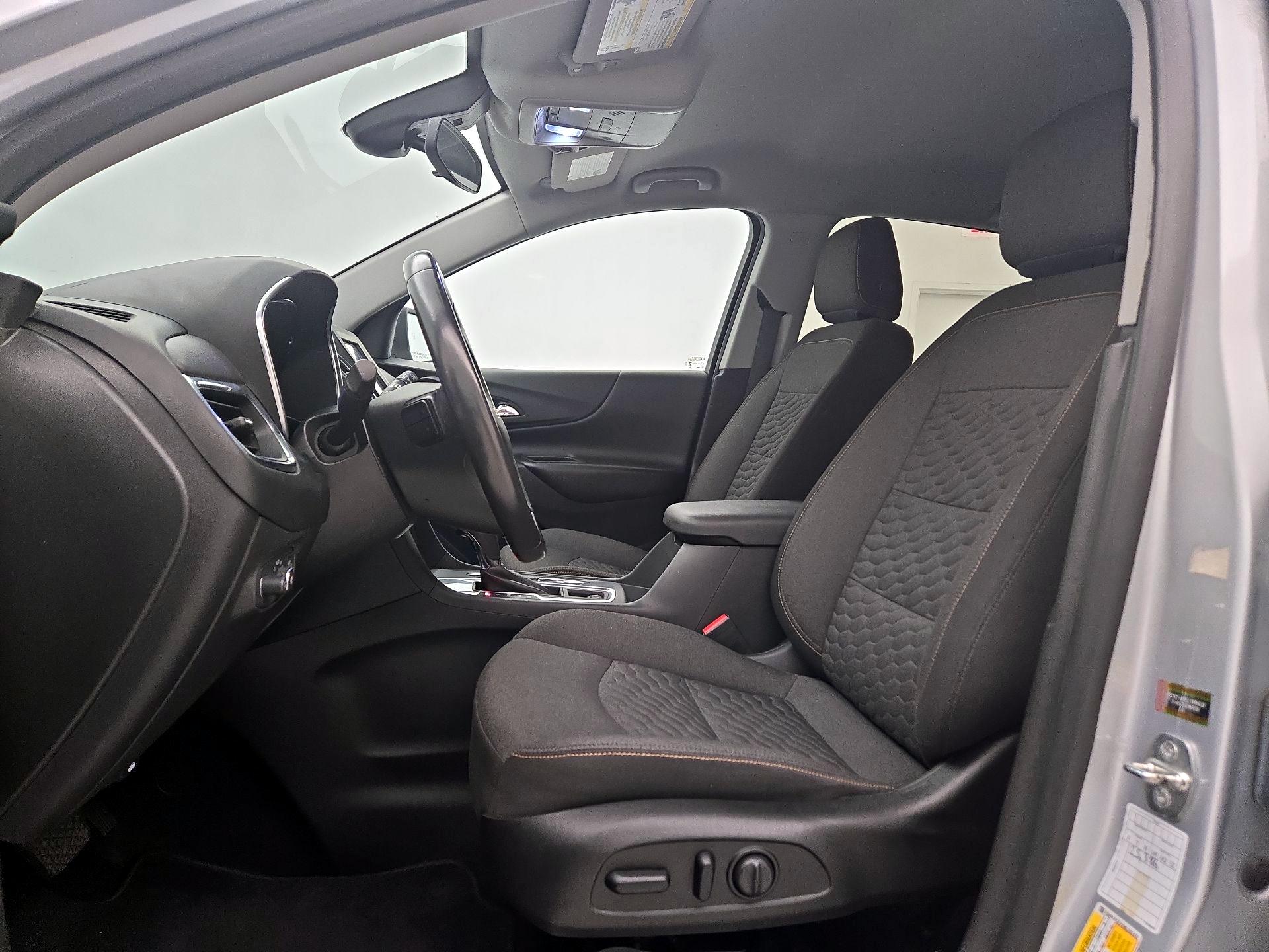 Thumbnail: 2021 Chevrolet Equinox - 11