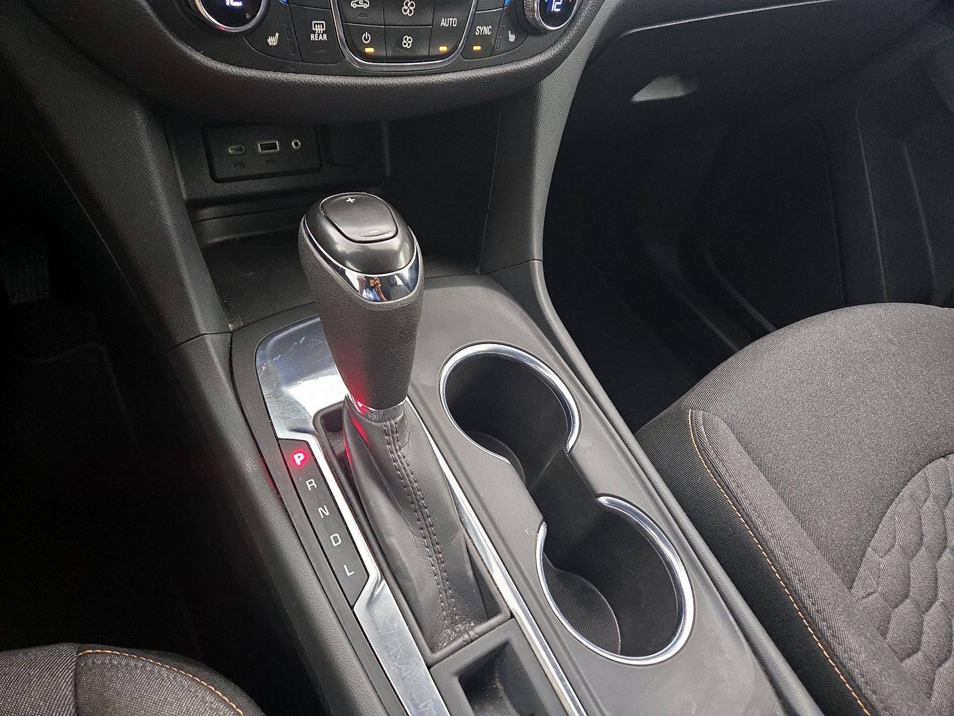 Thumbnail: 2021 Chevrolet Equinox - 17