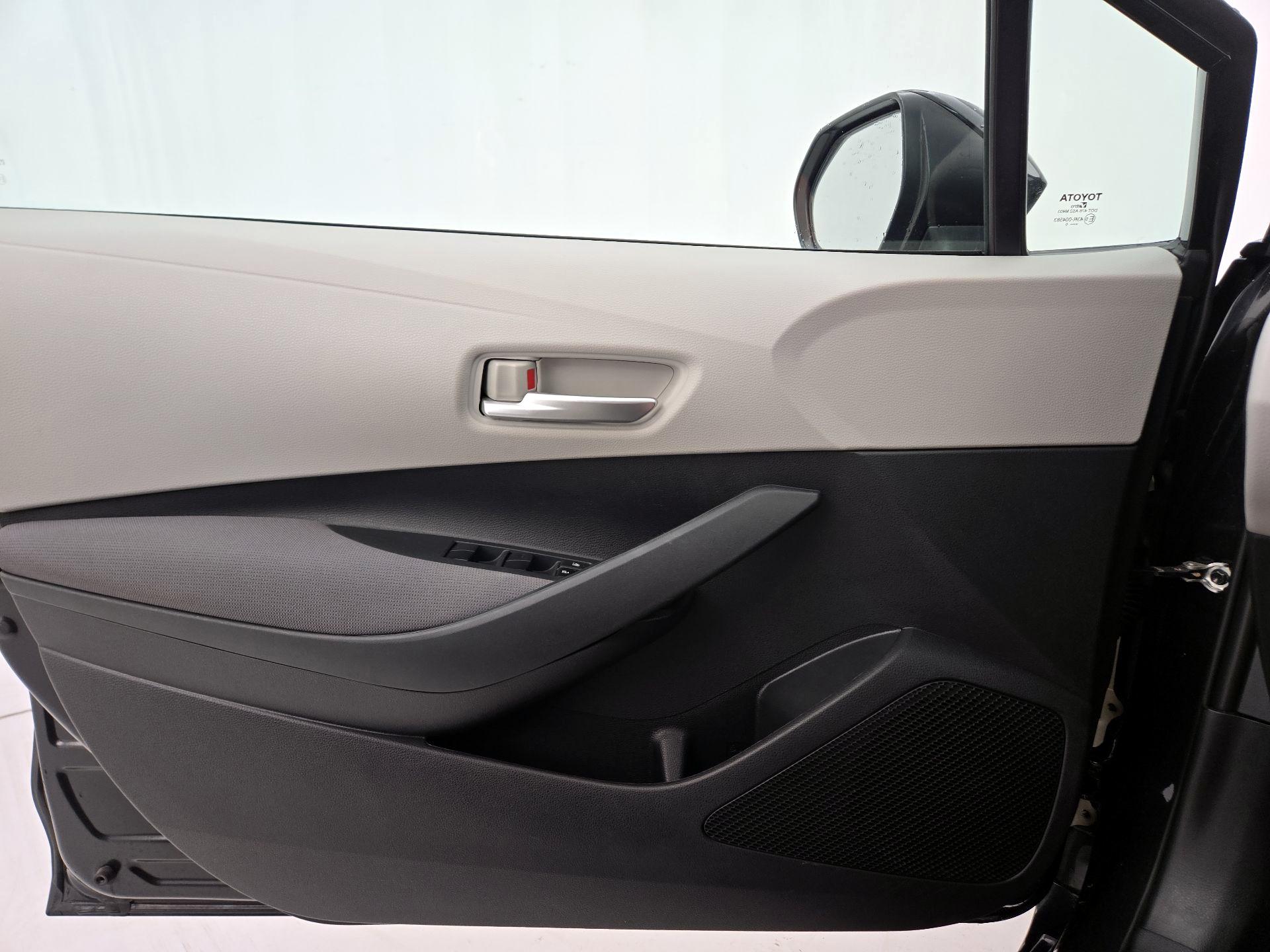 Thumbnail: 2020 Toyota Corolla - 12