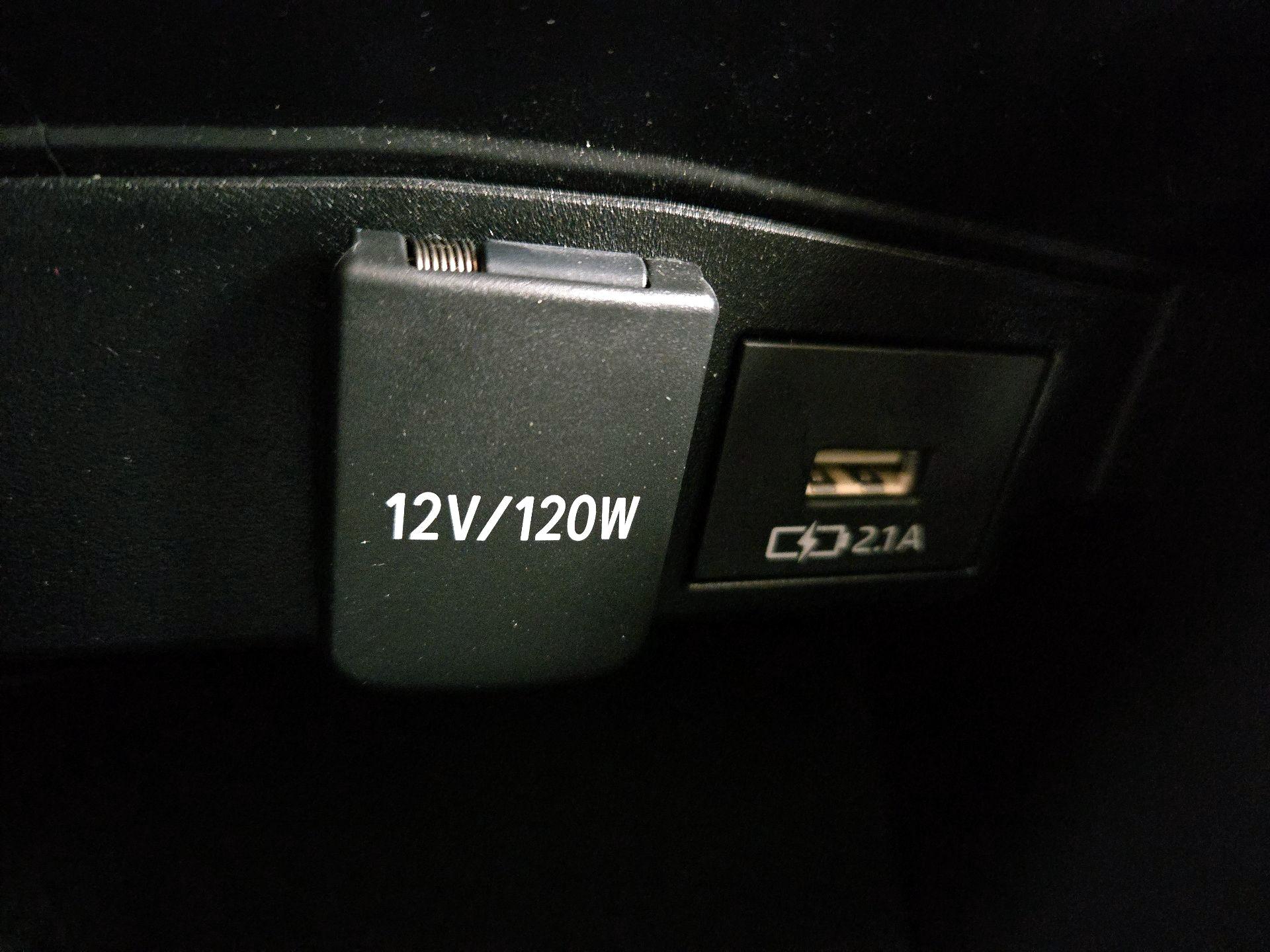 Thumbnail: 2020 Toyota Corolla - 18