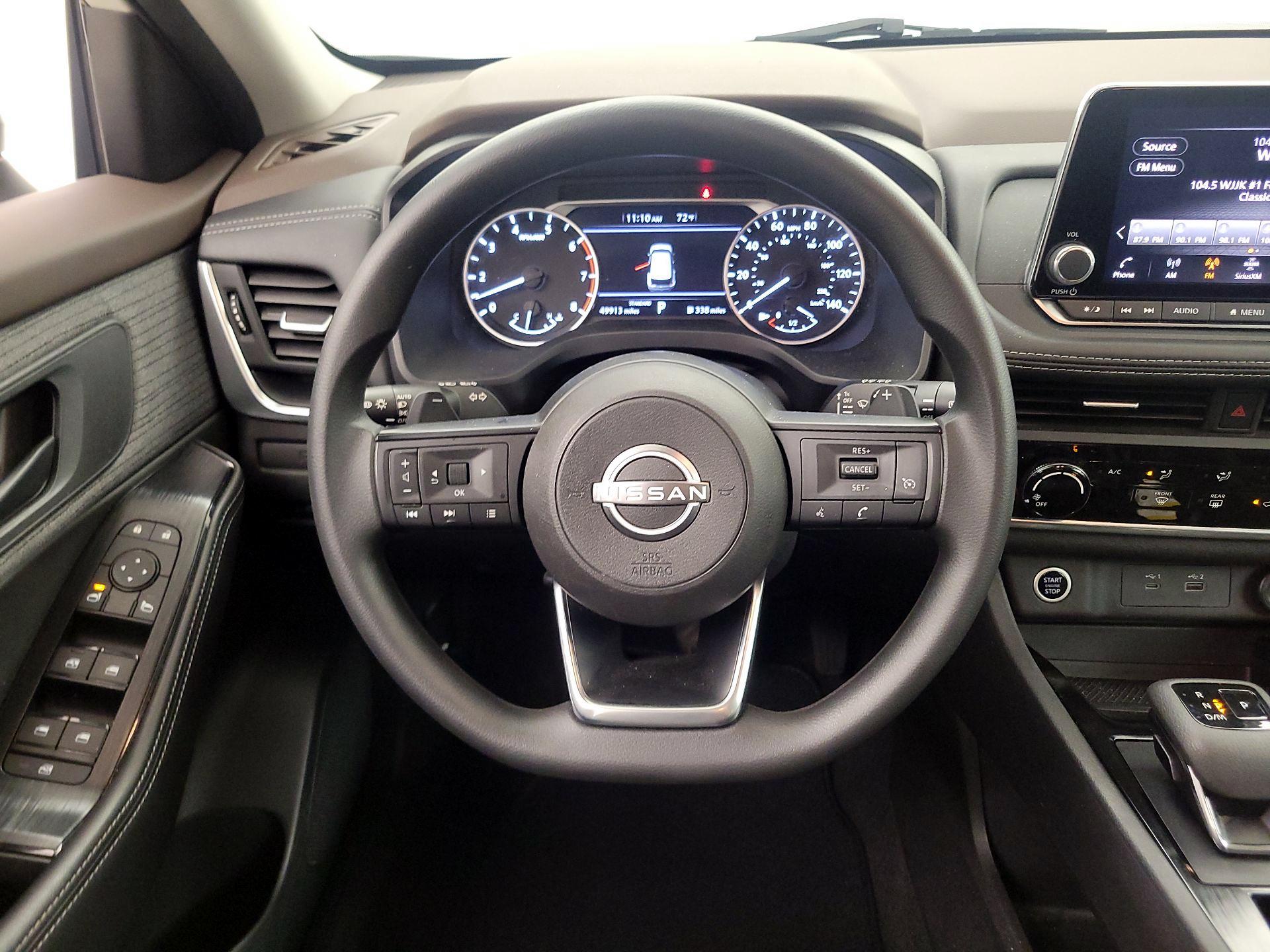 Thumbnail: 2022 Nissan Rogue - 10