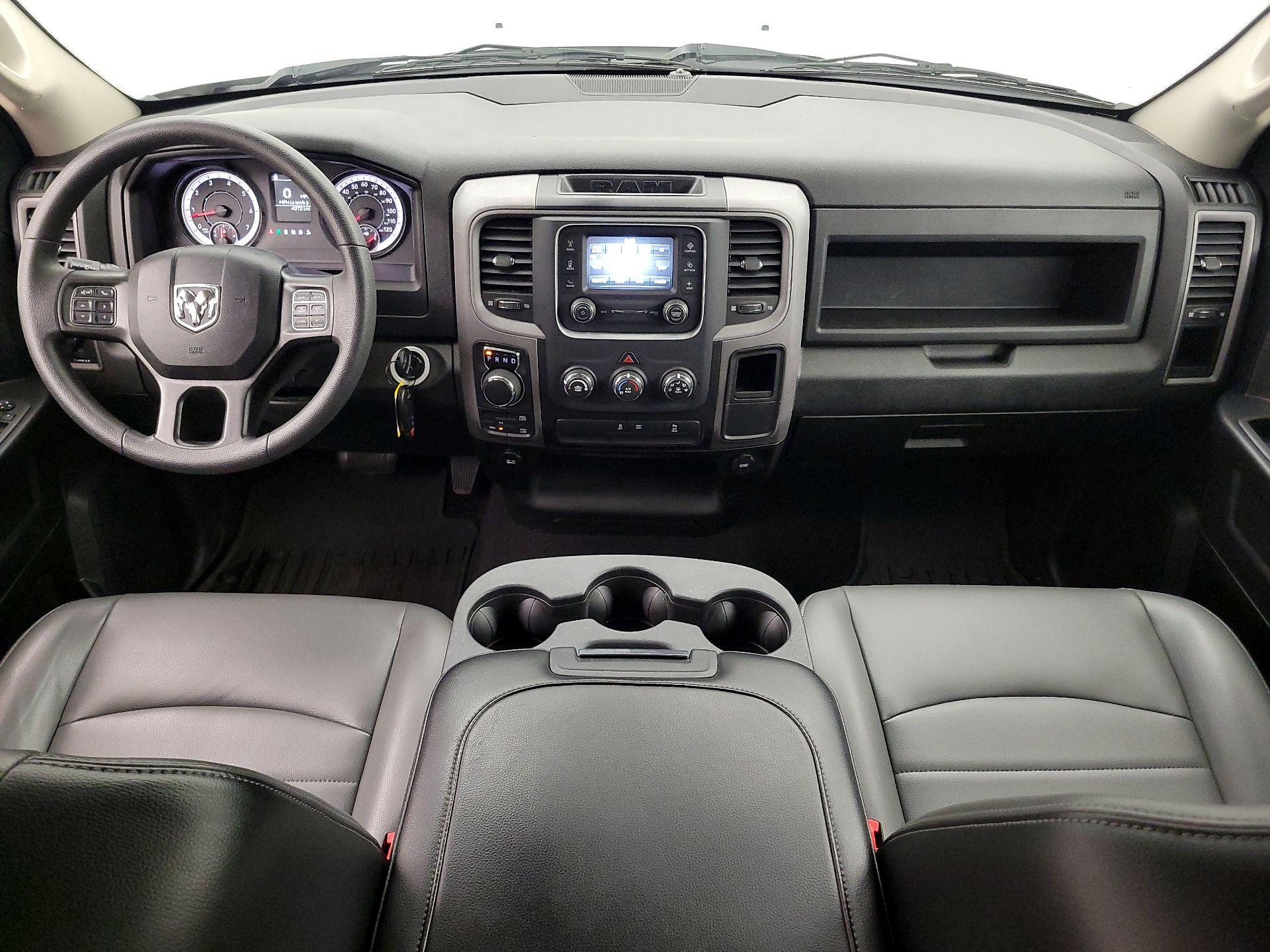 Thumbnail: 2023 RAM 1500 Classic - 9