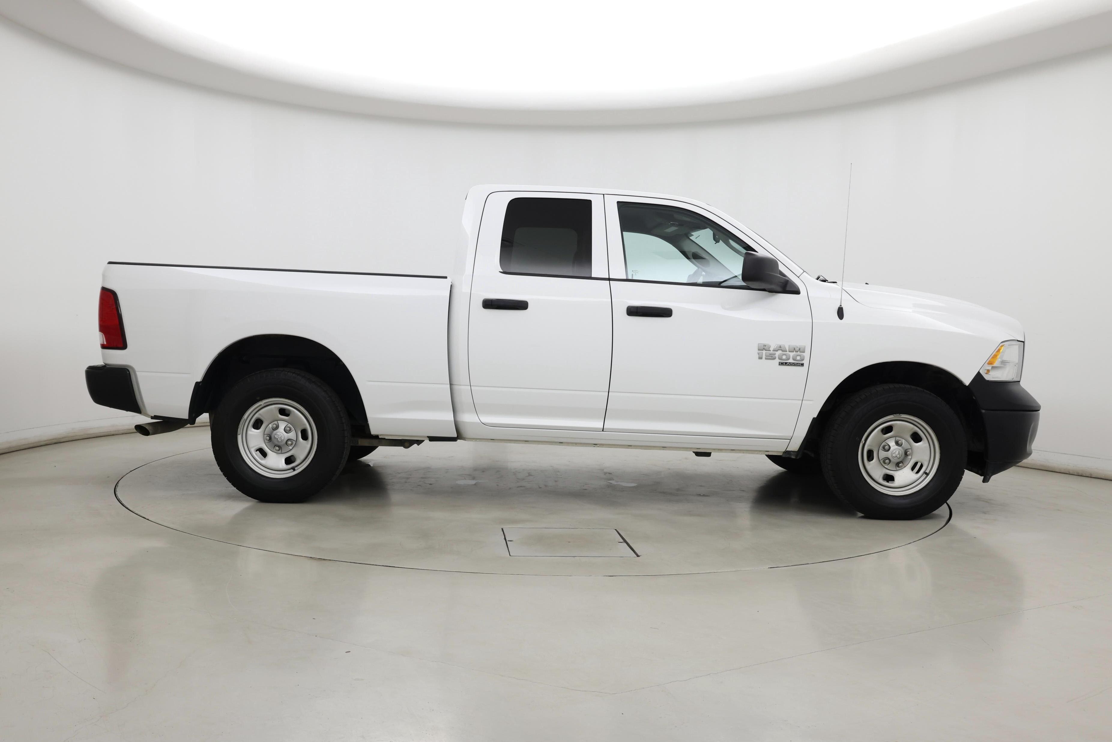Thumbnail: 2023 RAM 1500 Classic - 7