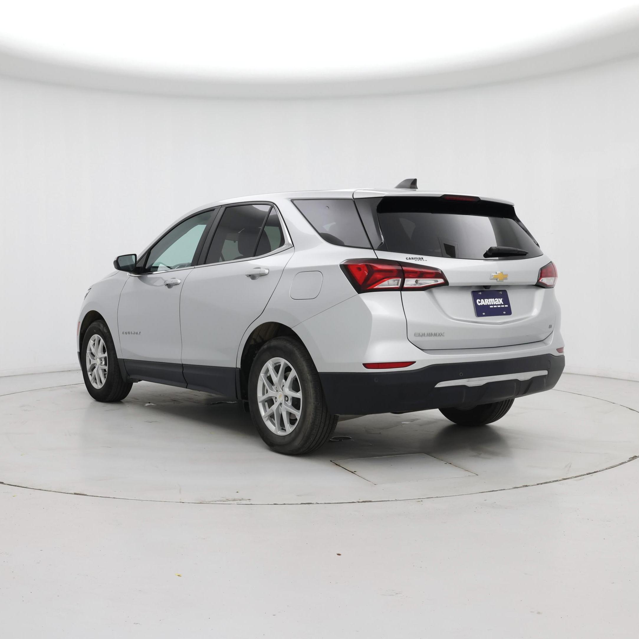 Thumbnail: 2022 Chevrolet Equinox - 2