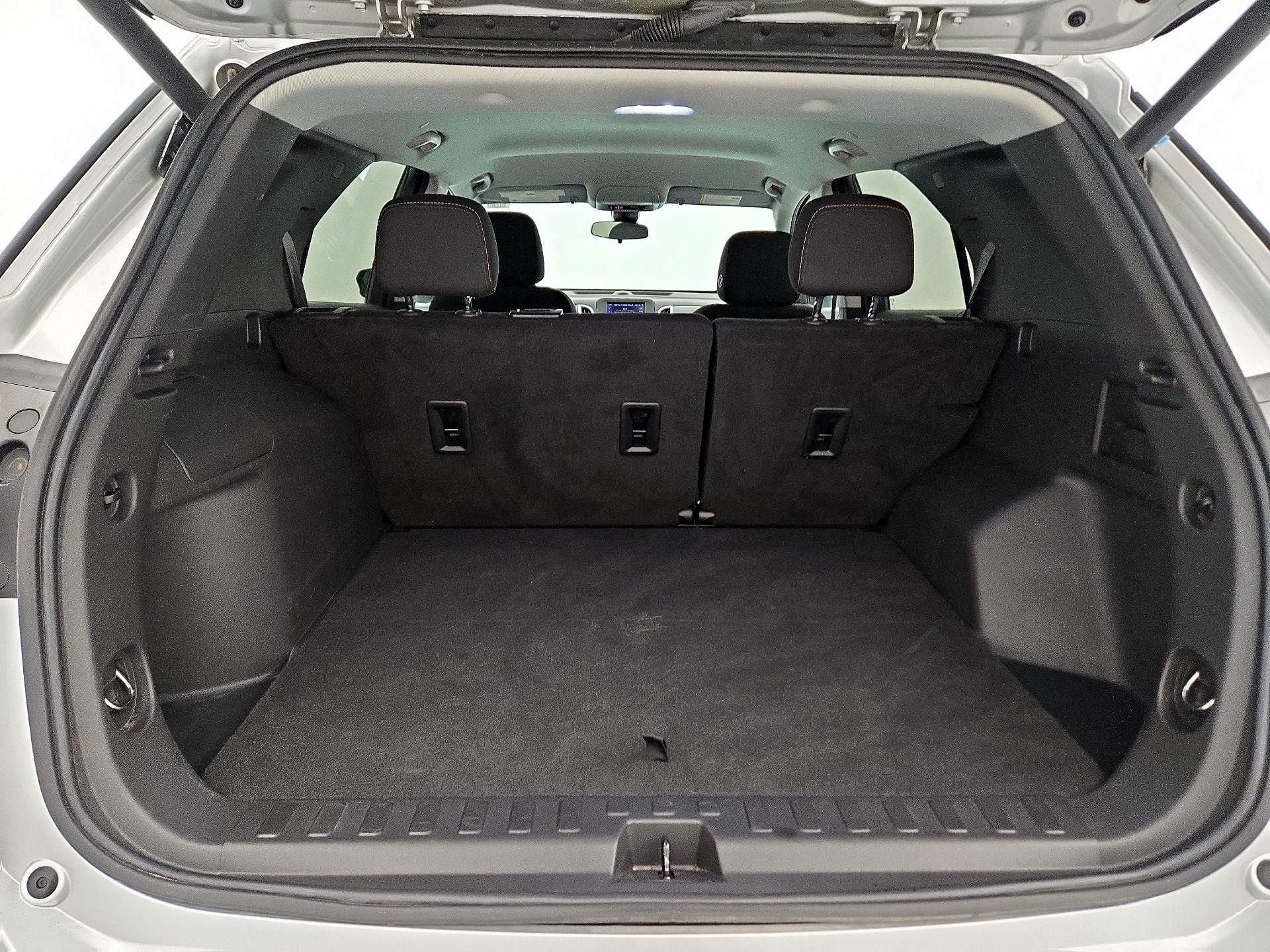 Thumbnail: 2022 Chevrolet Equinox - 20