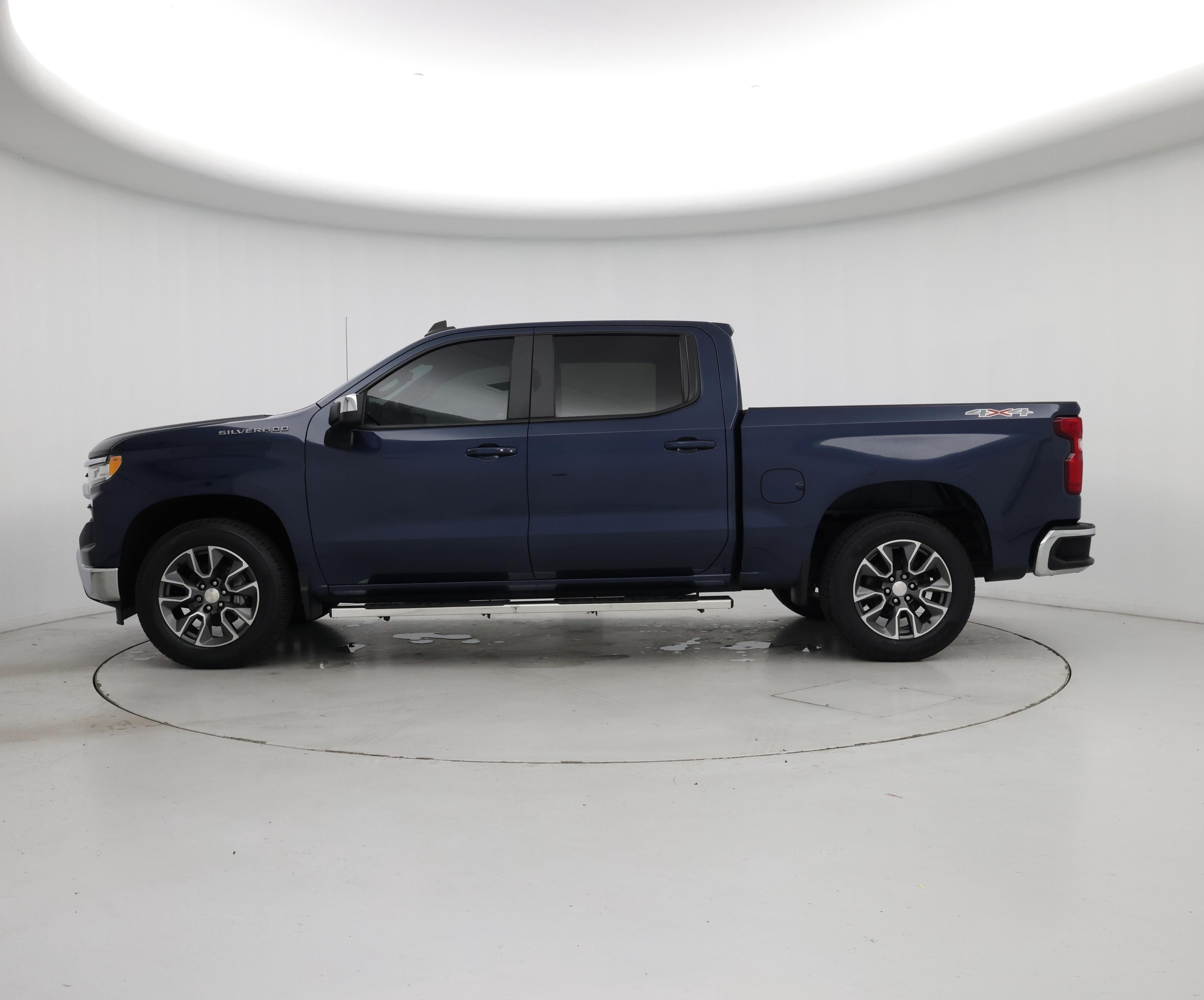 Thumbnail: 2022 Chevrolet Silverado 1500 - 3