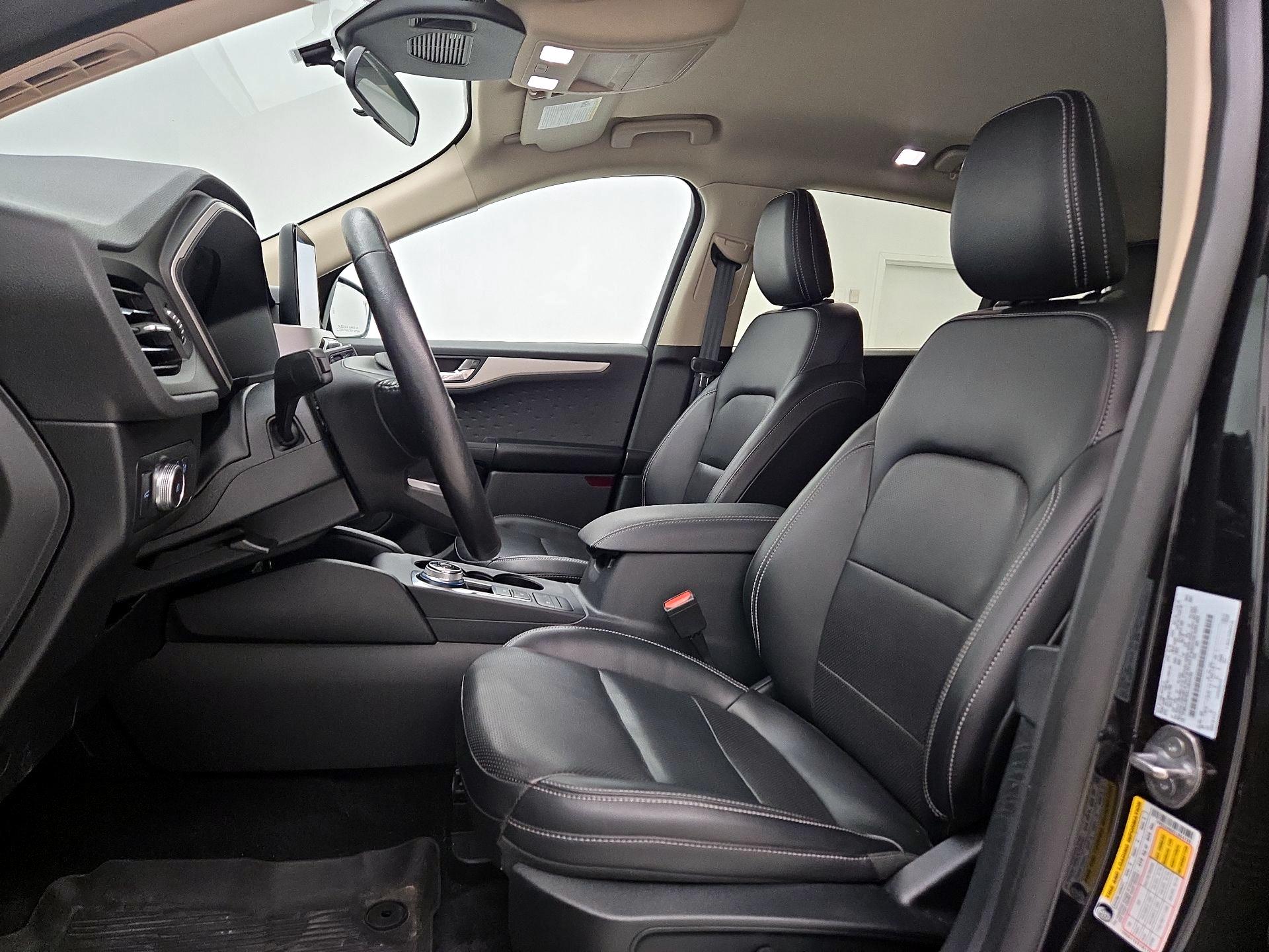 Thumbnail: 2020 Ford Escape - 11