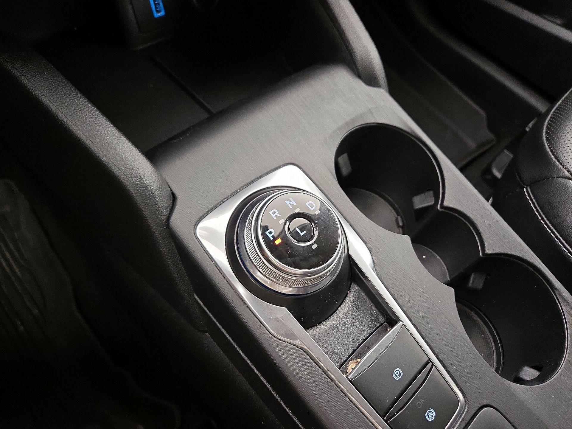 Thumbnail: 2020 Ford Escape - 17