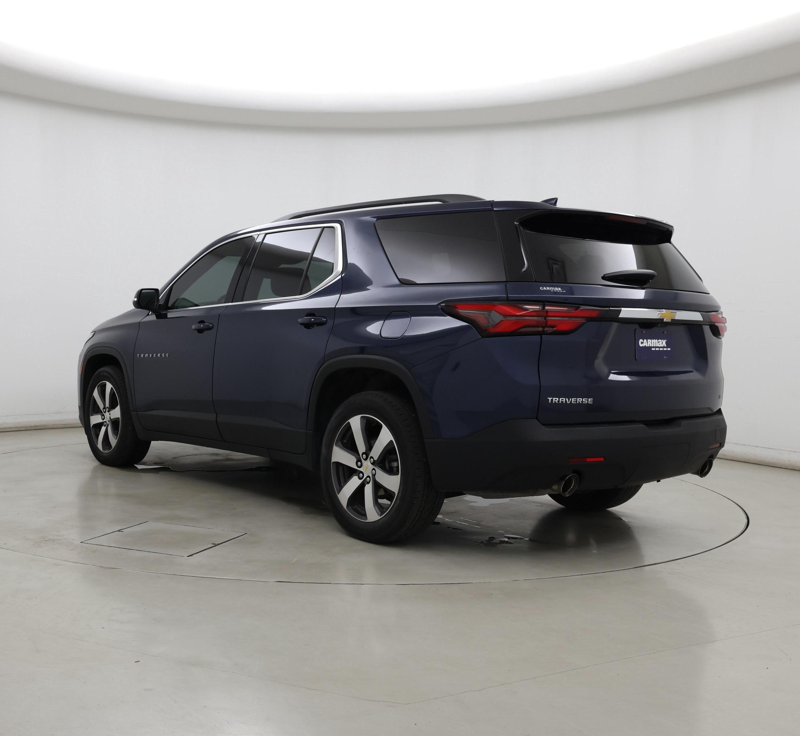 Thumbnail: 2022 Chevrolet Traverse - 2