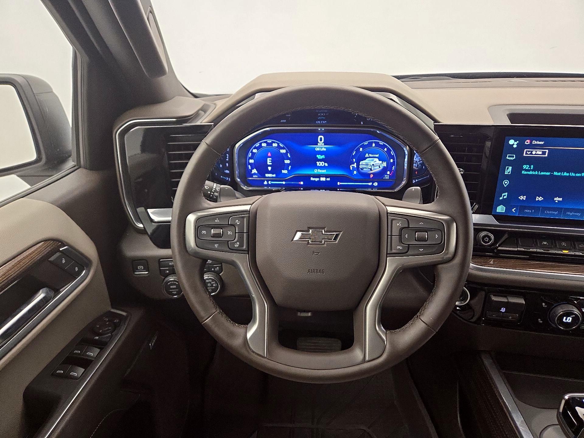 Thumbnail: 2024 Chevrolet Silverado 1500 - 10