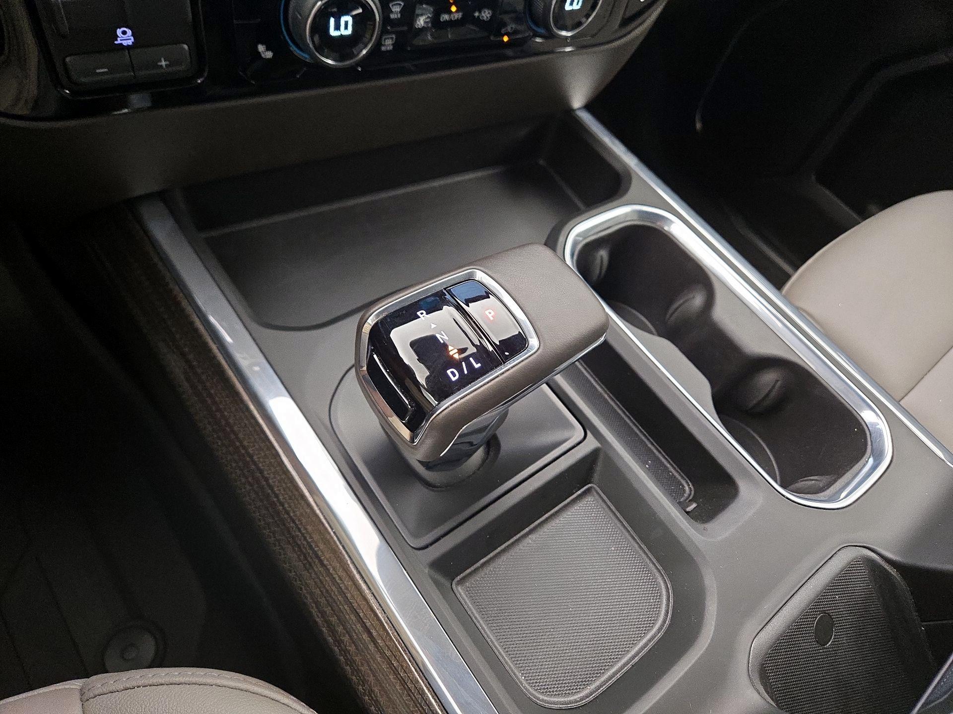 Thumbnail: 2024 Chevrolet Silverado 1500 - 17