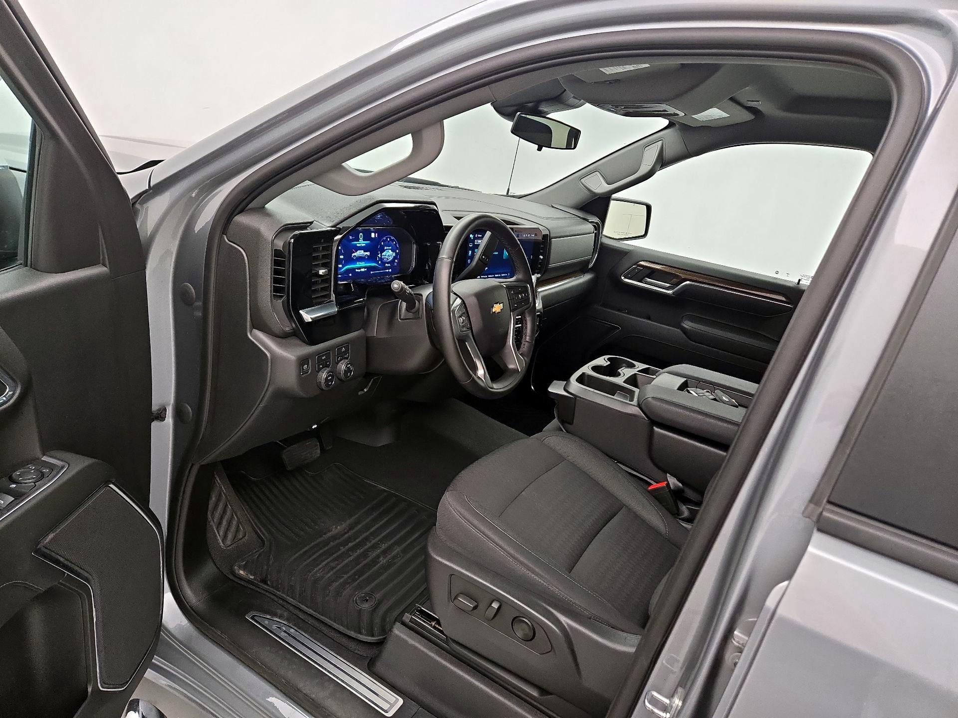 Thumbnail: 2023 Chevrolet Silverado 1500 - 11