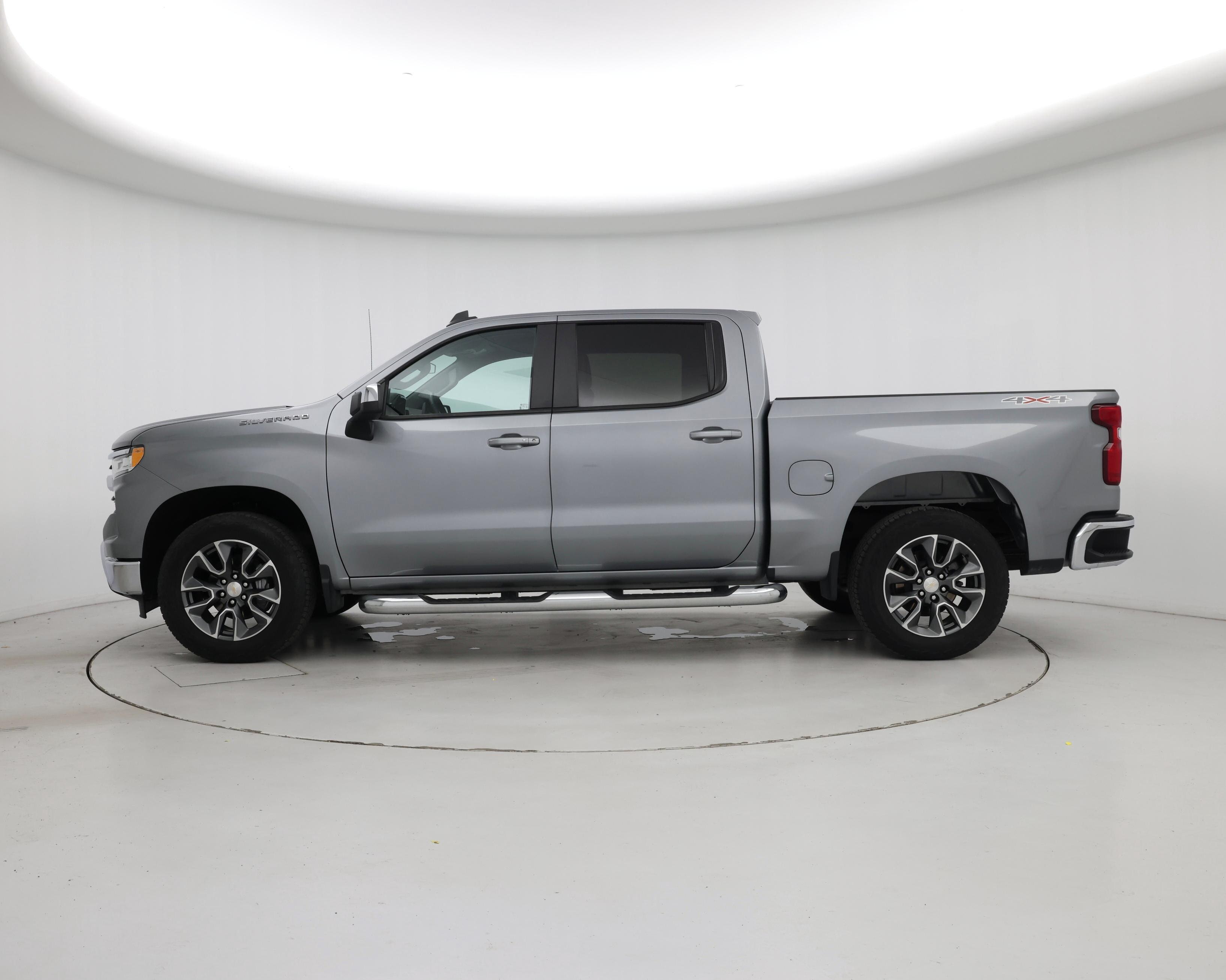 Thumbnail: 2023 Chevrolet Silverado 1500 - 3