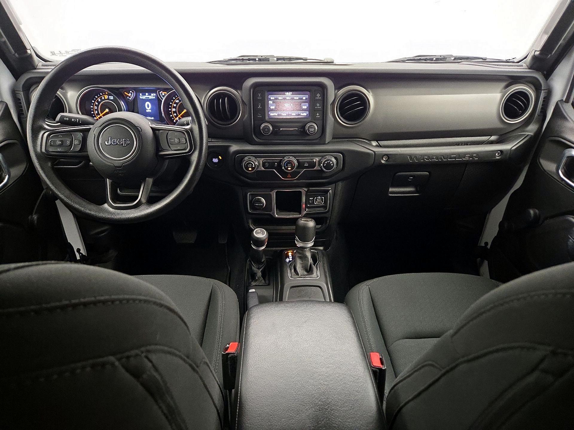 Thumbnail: 2021 Jeep Wrangler - 9