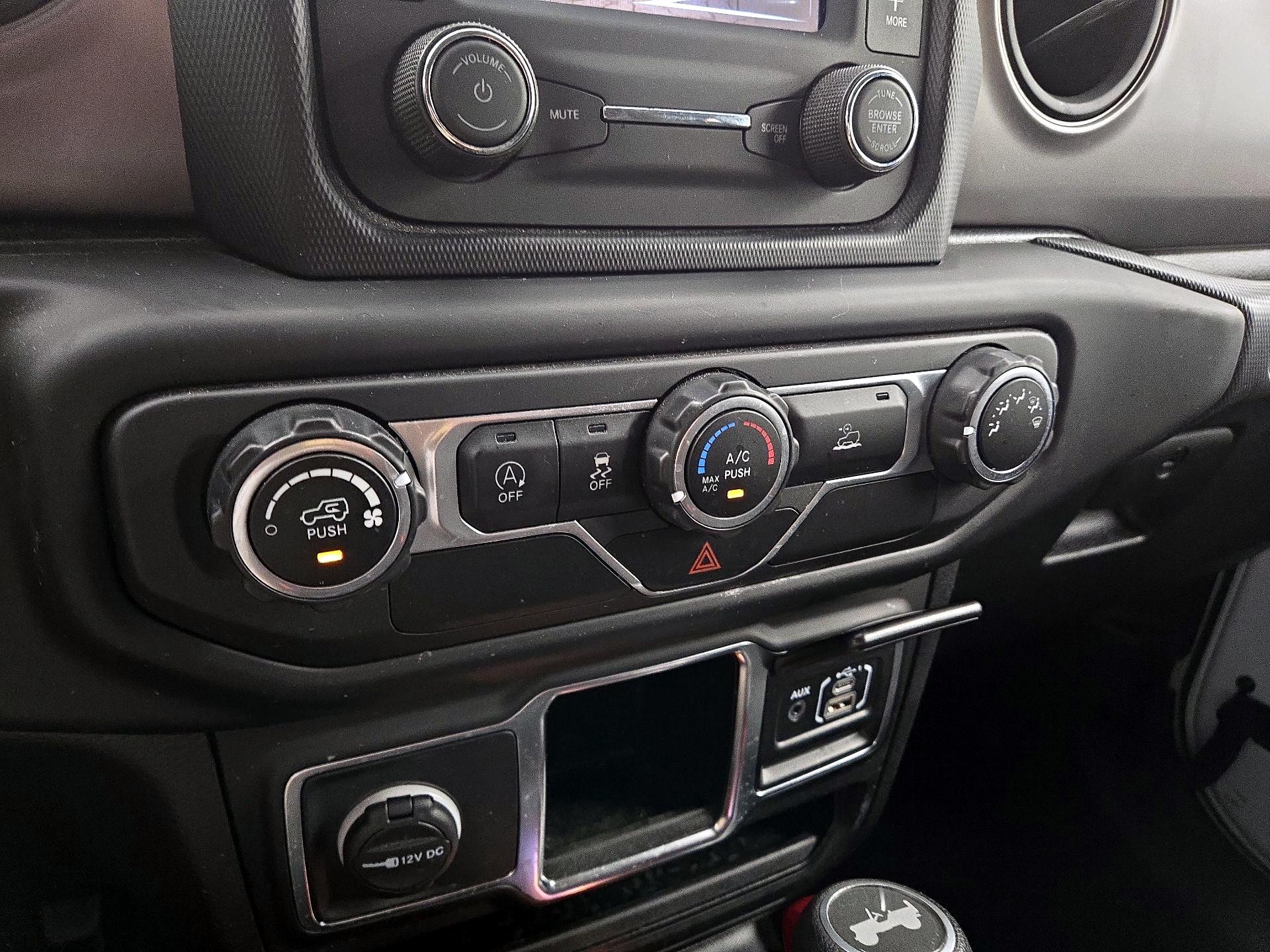 Thumbnail: 2021 Jeep Wrangler - 16