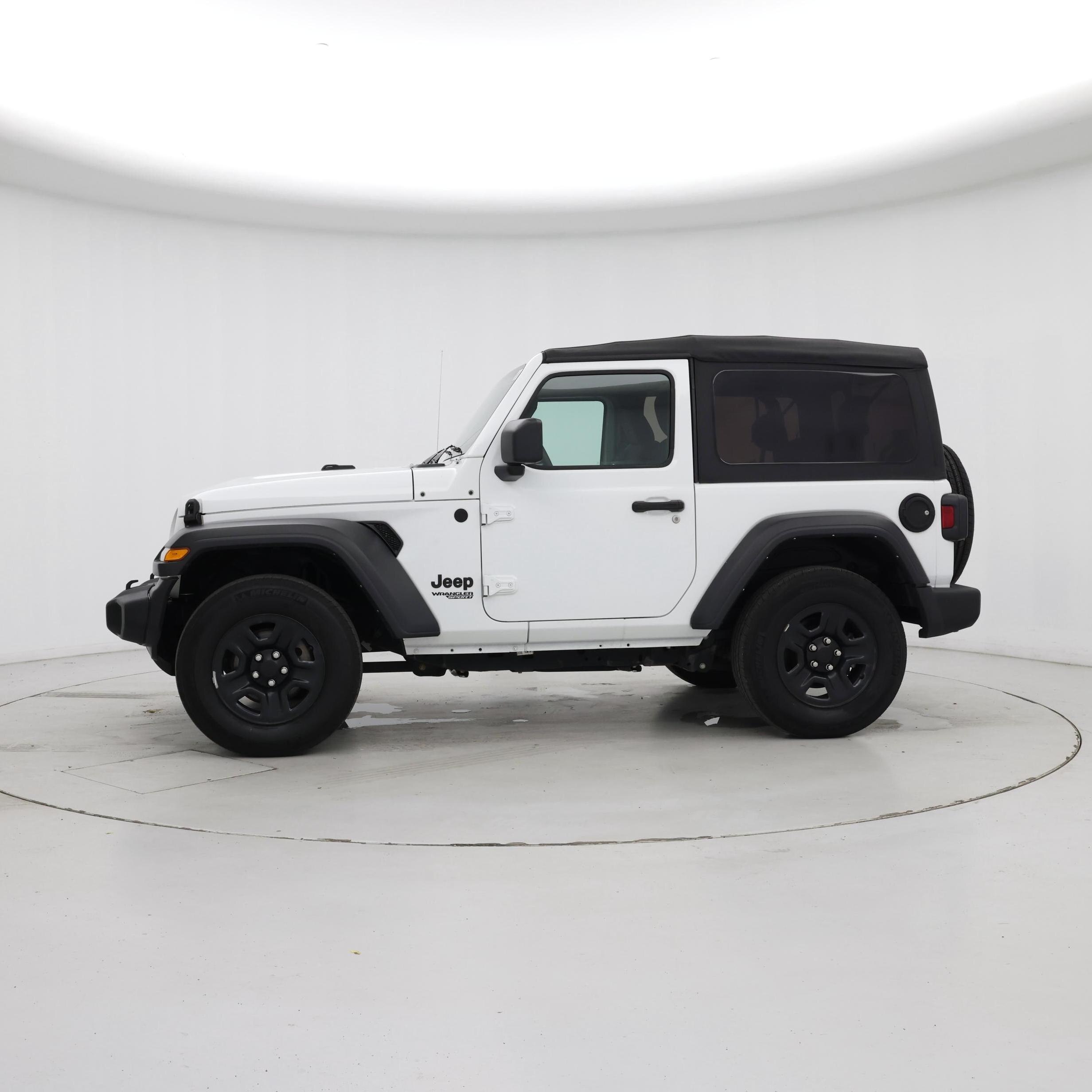 Thumbnail: 2021 Jeep Wrangler - 3