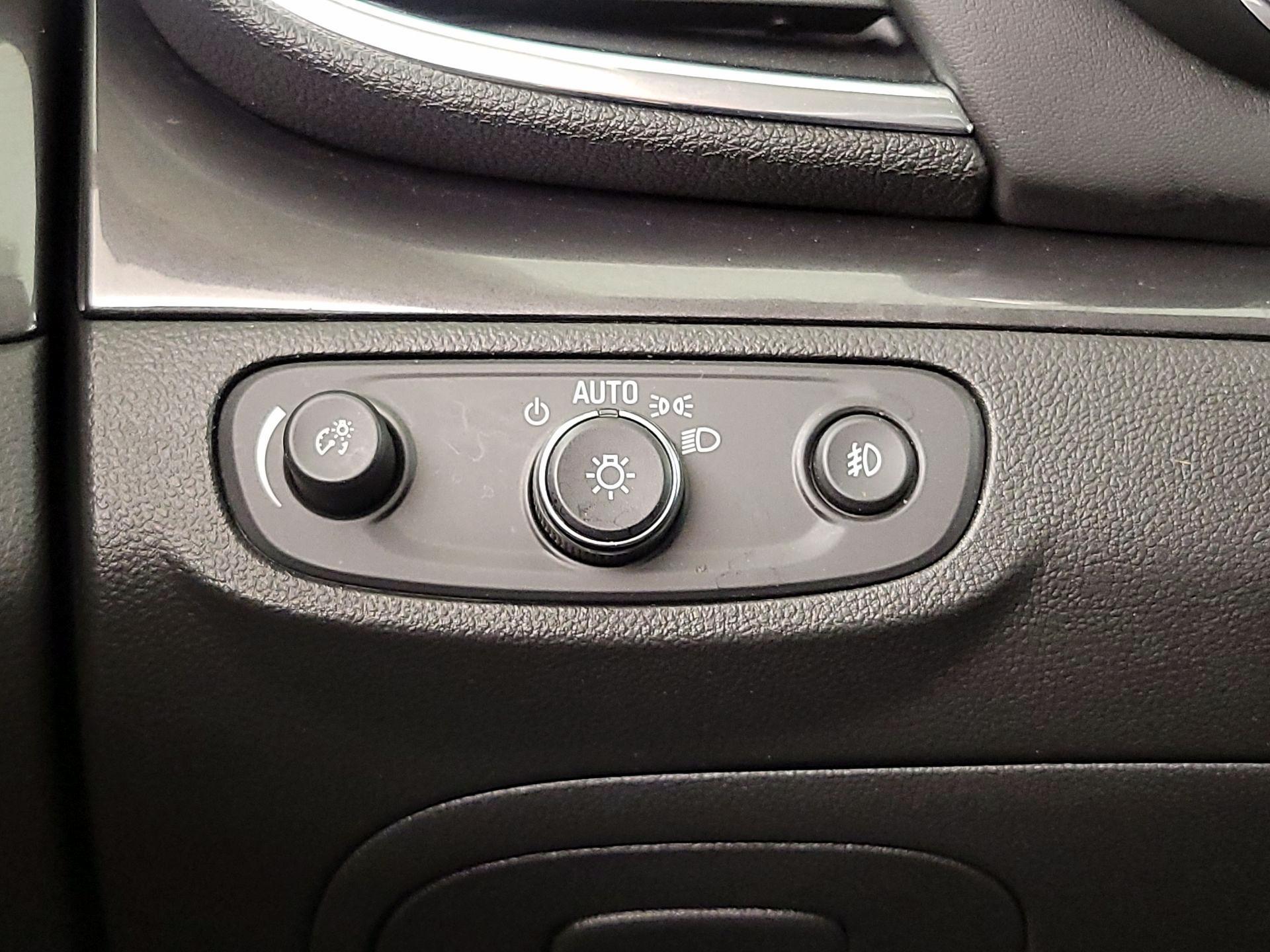 Thumbnail: 2019 Buick Encore - 13