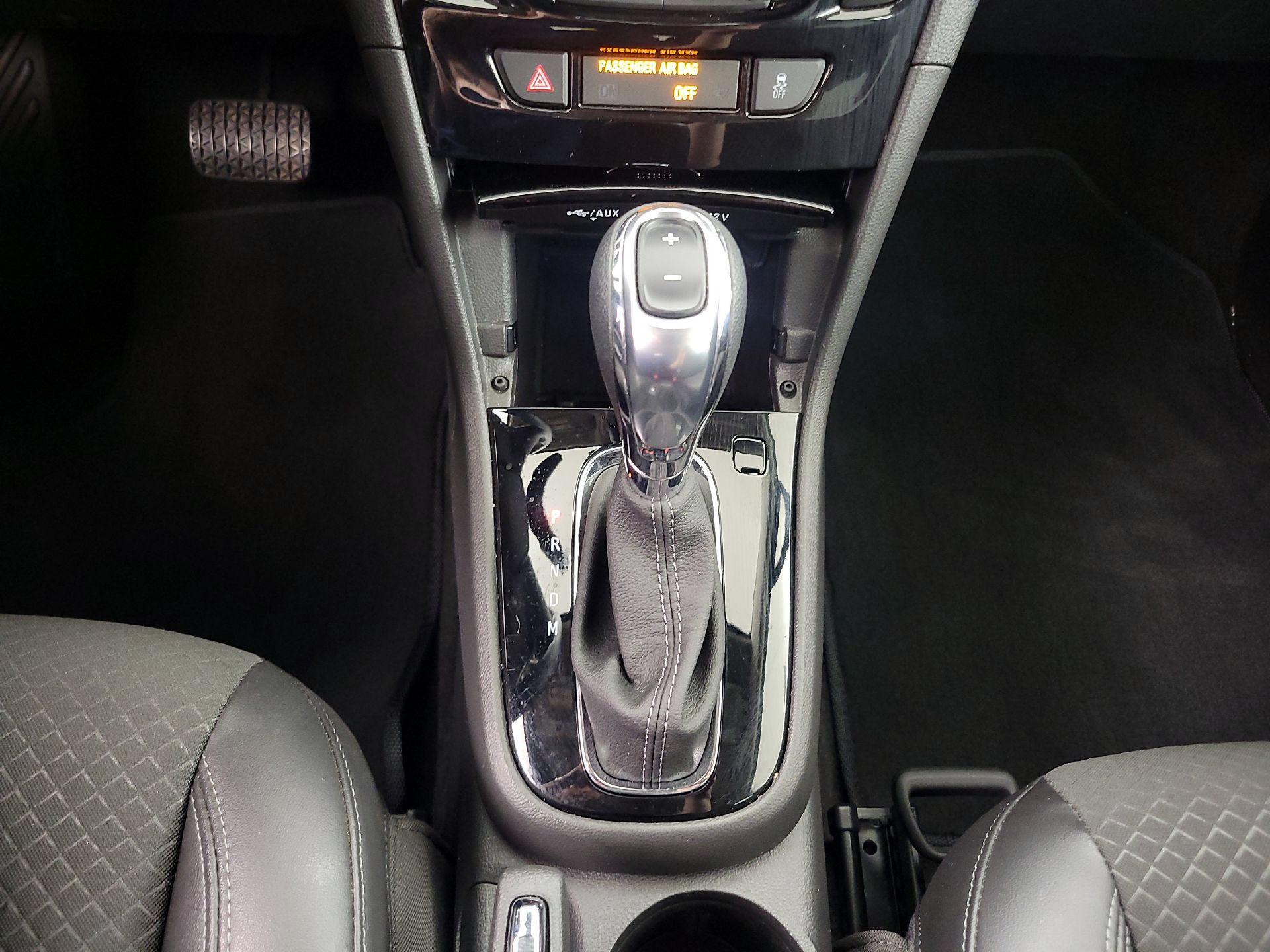 Thumbnail: 2019 Buick Encore - 17