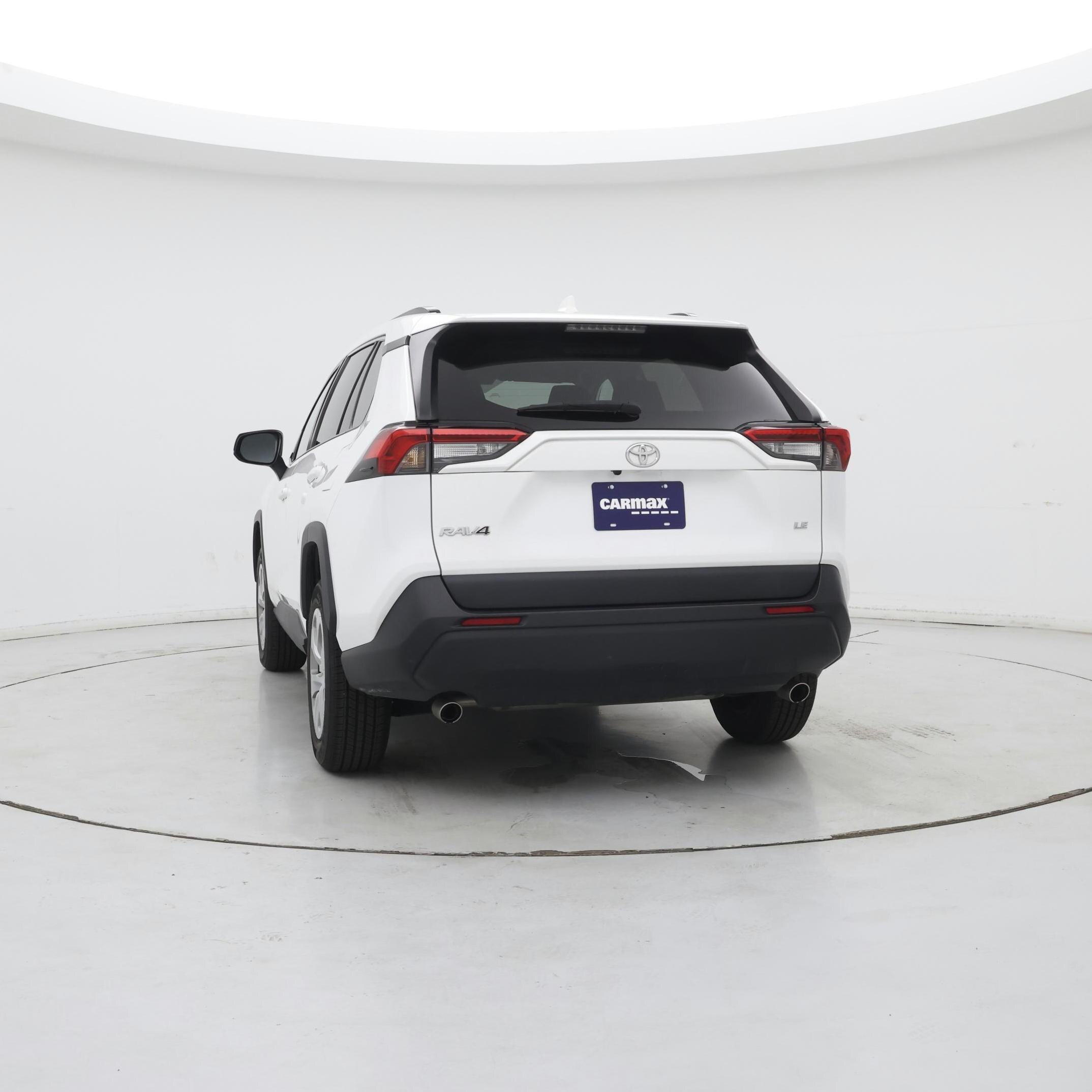 Thumbnail: 2021 Toyota RAV4 - 6