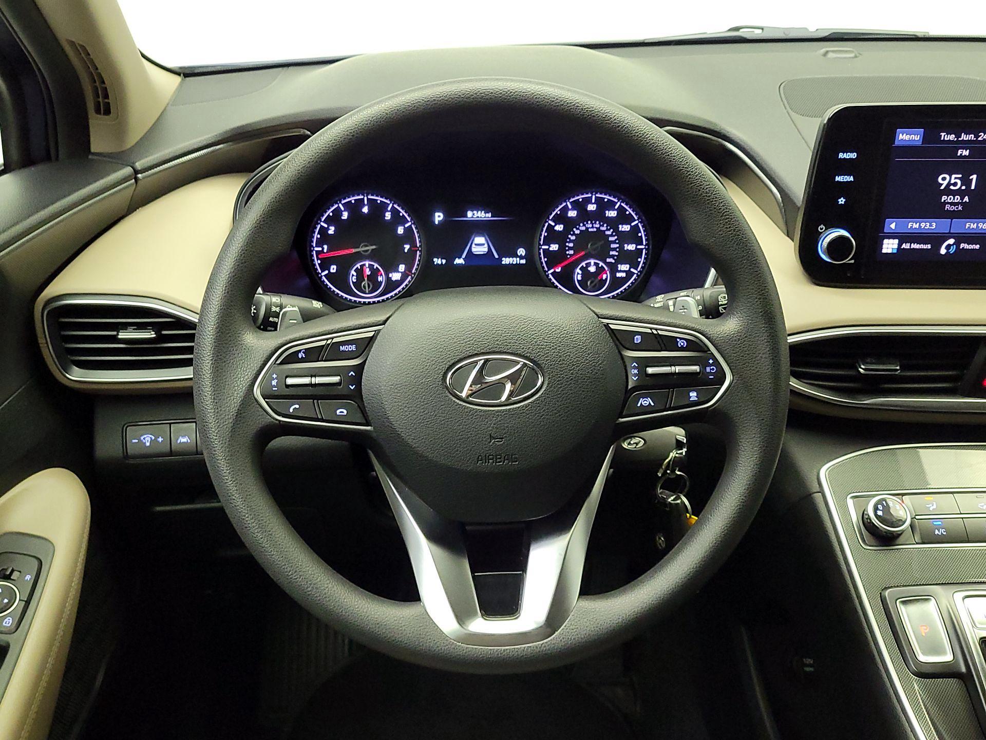 Thumbnail: 2023 Hyundai Santa Fe - 10