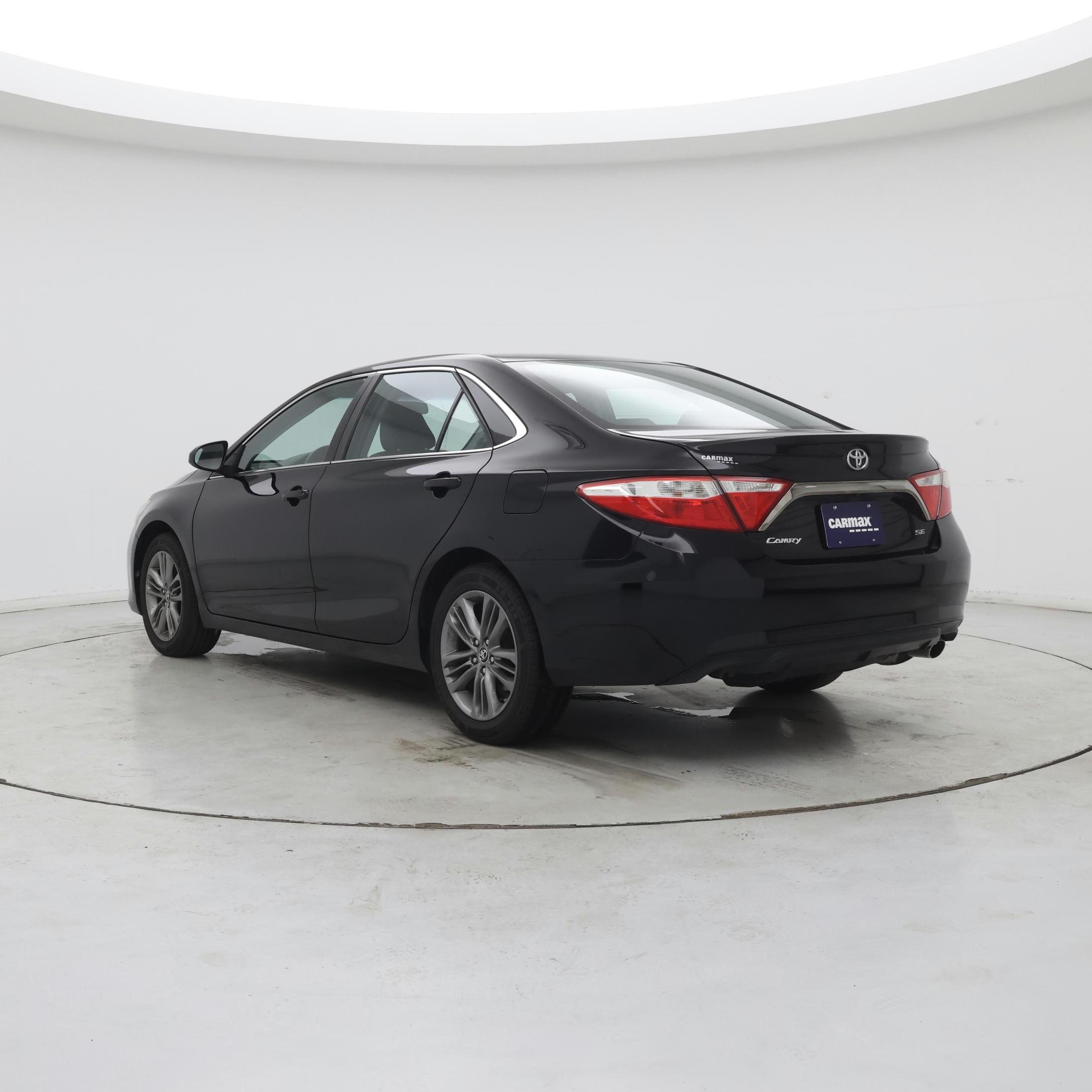 Thumbnail: 2016 Toyota Camry - 2