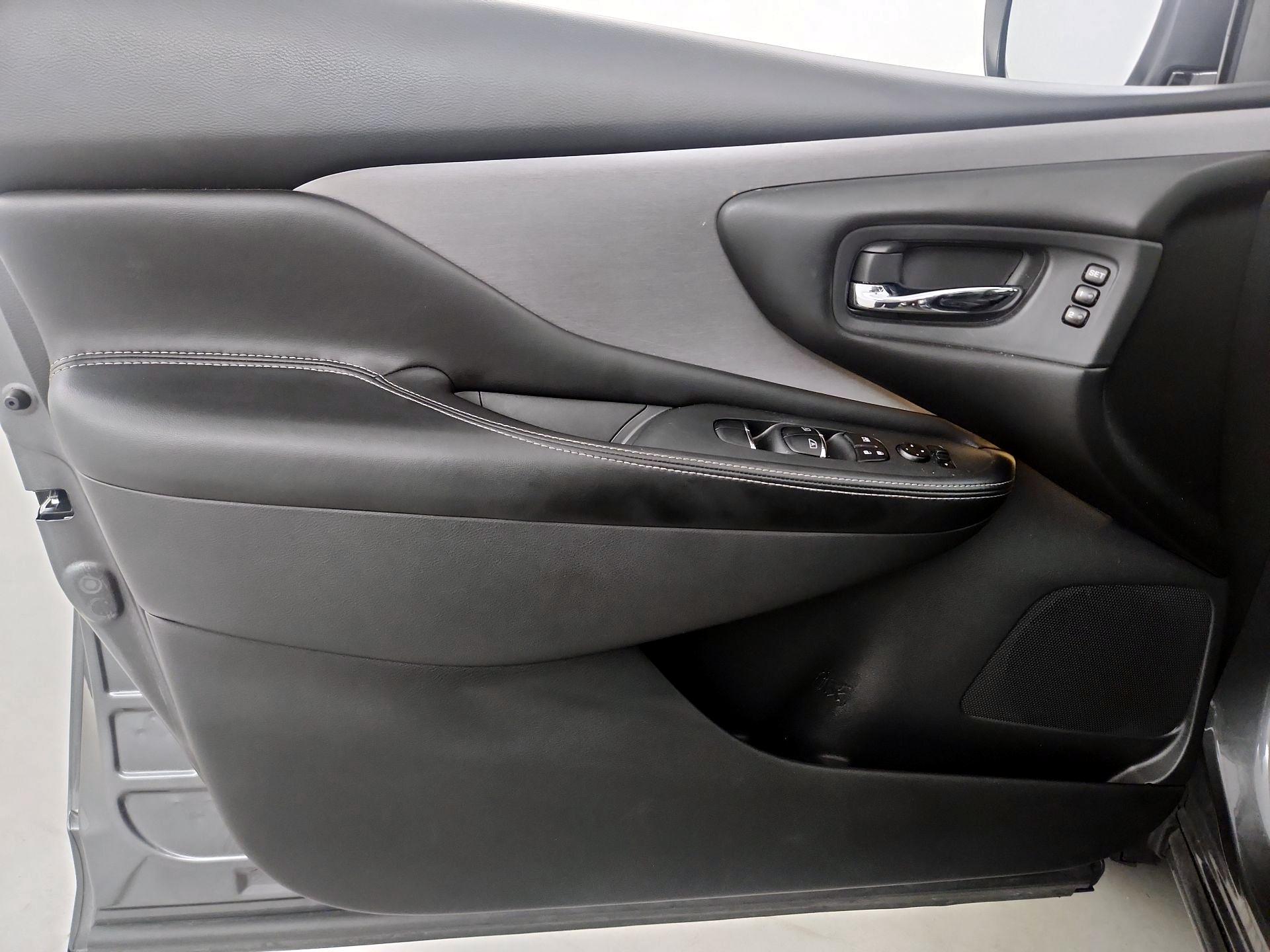 Thumbnail: 2020 Nissan Murano - 12