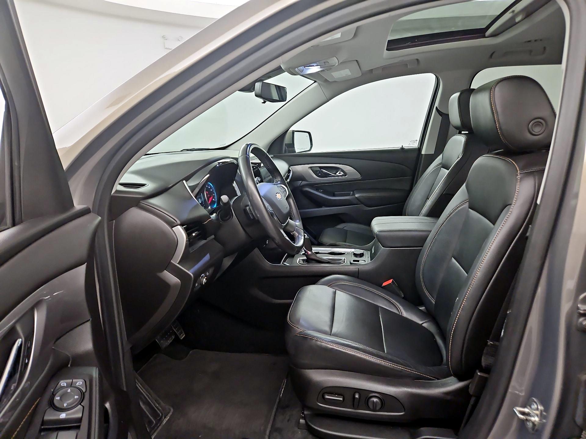 Thumbnail: 2019 Chevrolet Traverse - 9