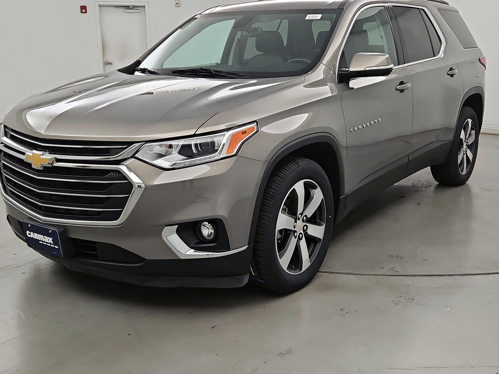 Thumbnail: 2019 Chevrolet Traverse - 3