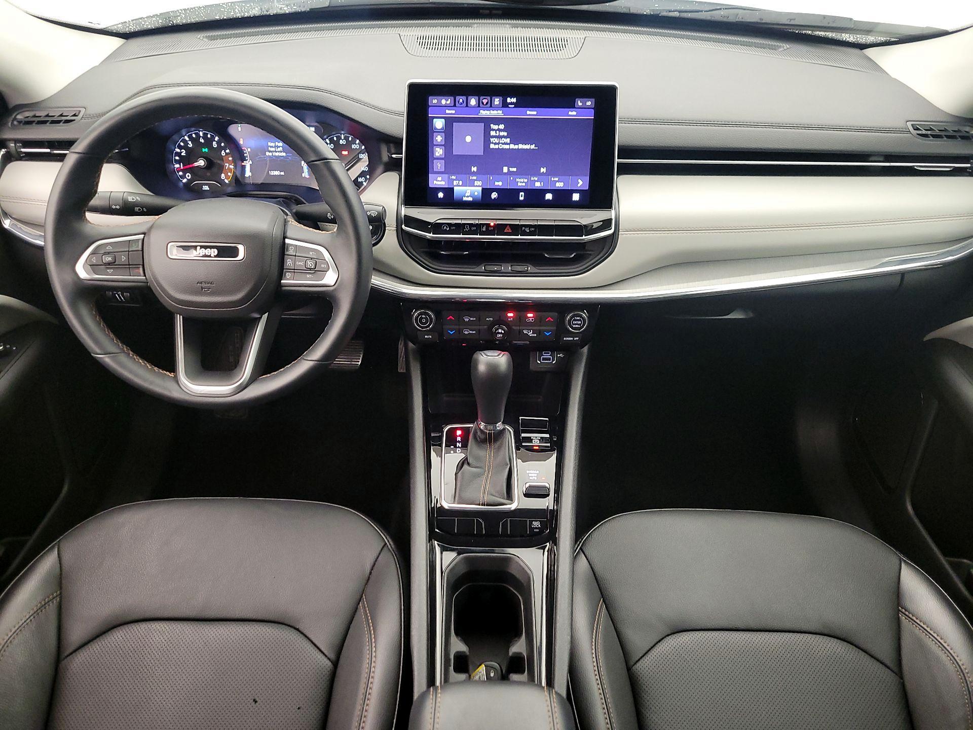 Thumbnail: 2022 Jeep Compass - 9