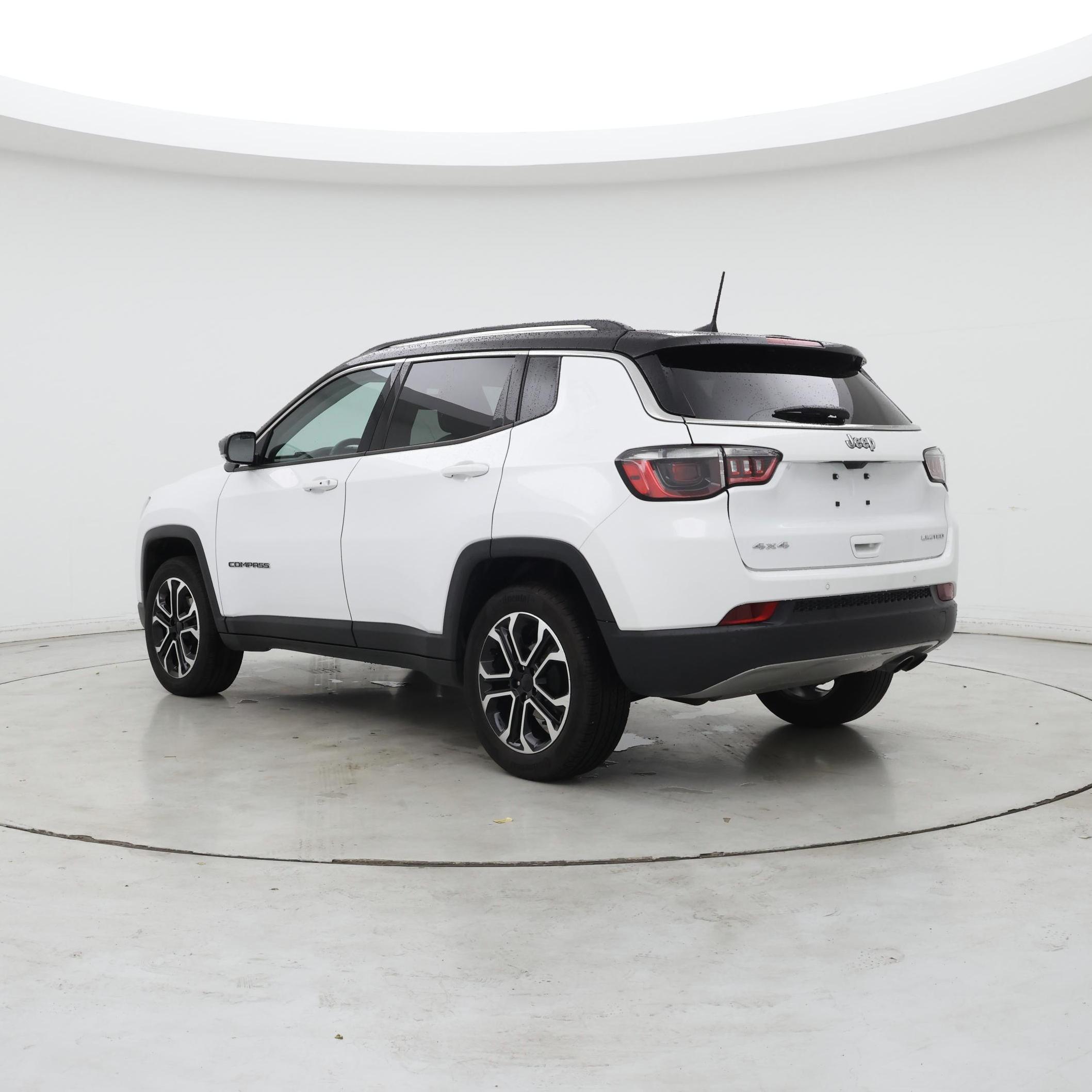 Thumbnail: 2022 Jeep Compass - 2