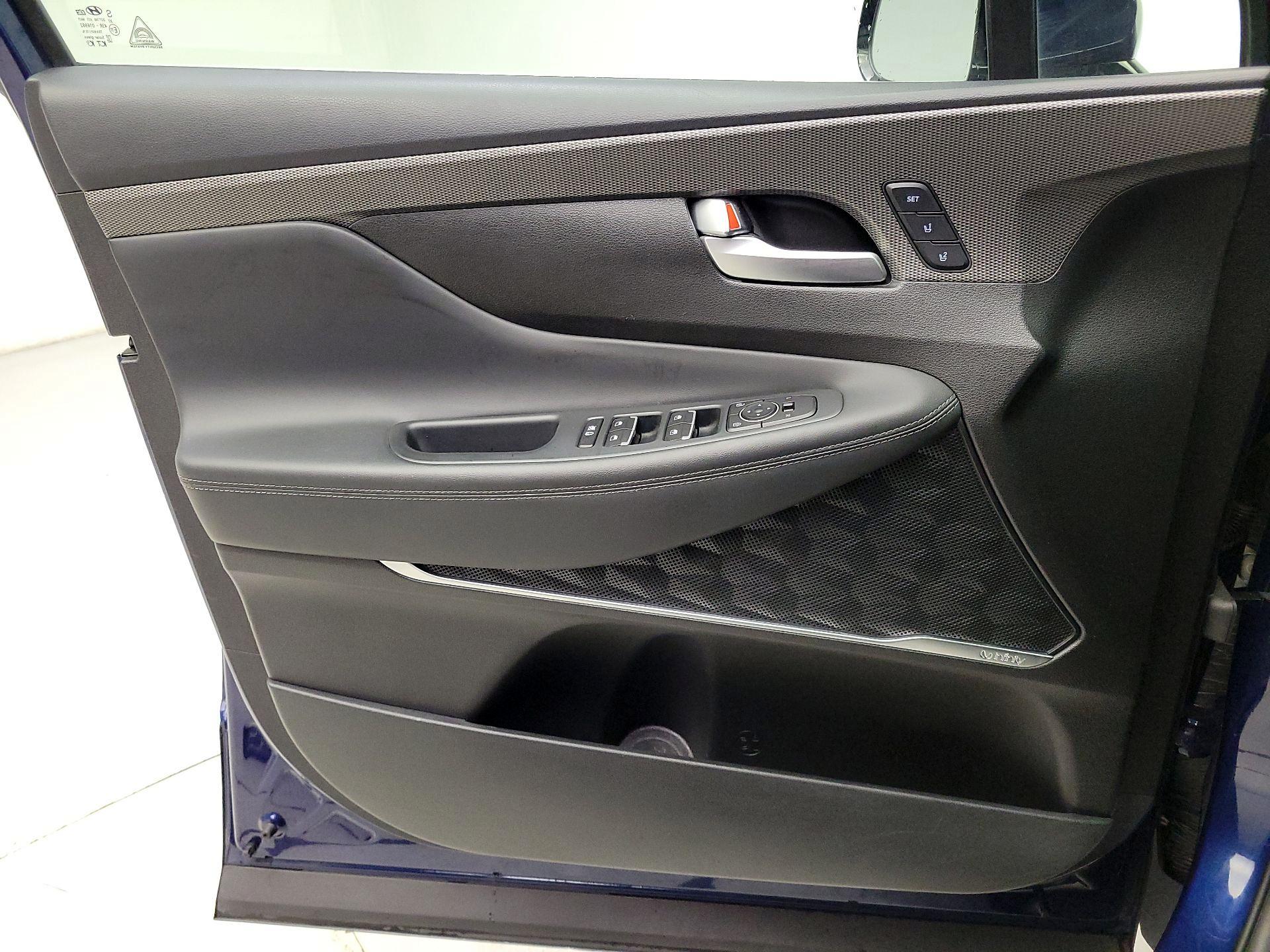 Thumbnail: 2020 Hyundai Santa Fe - 12