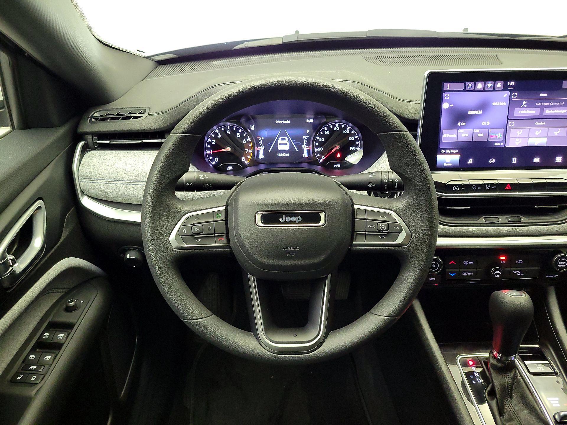 Thumbnail: 2024 Jeep Compass - 10