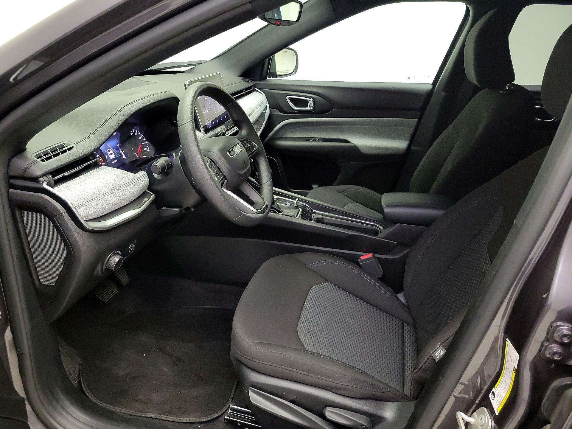 Thumbnail: 2024 Jeep Compass - 11