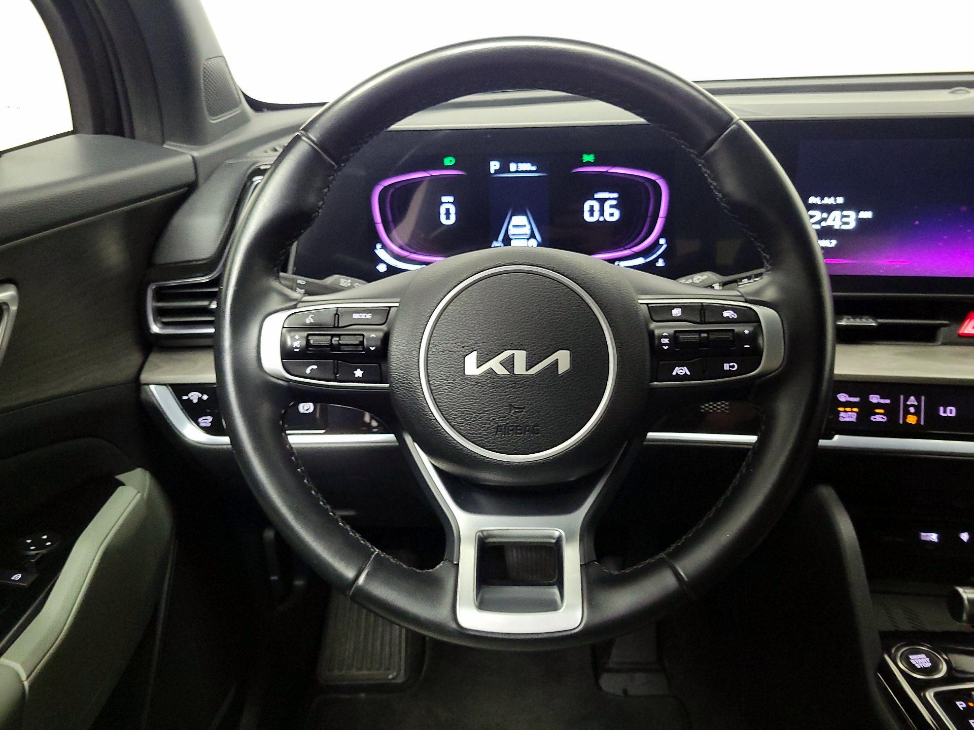 Thumbnail: 2023 Kia Sportage - 10