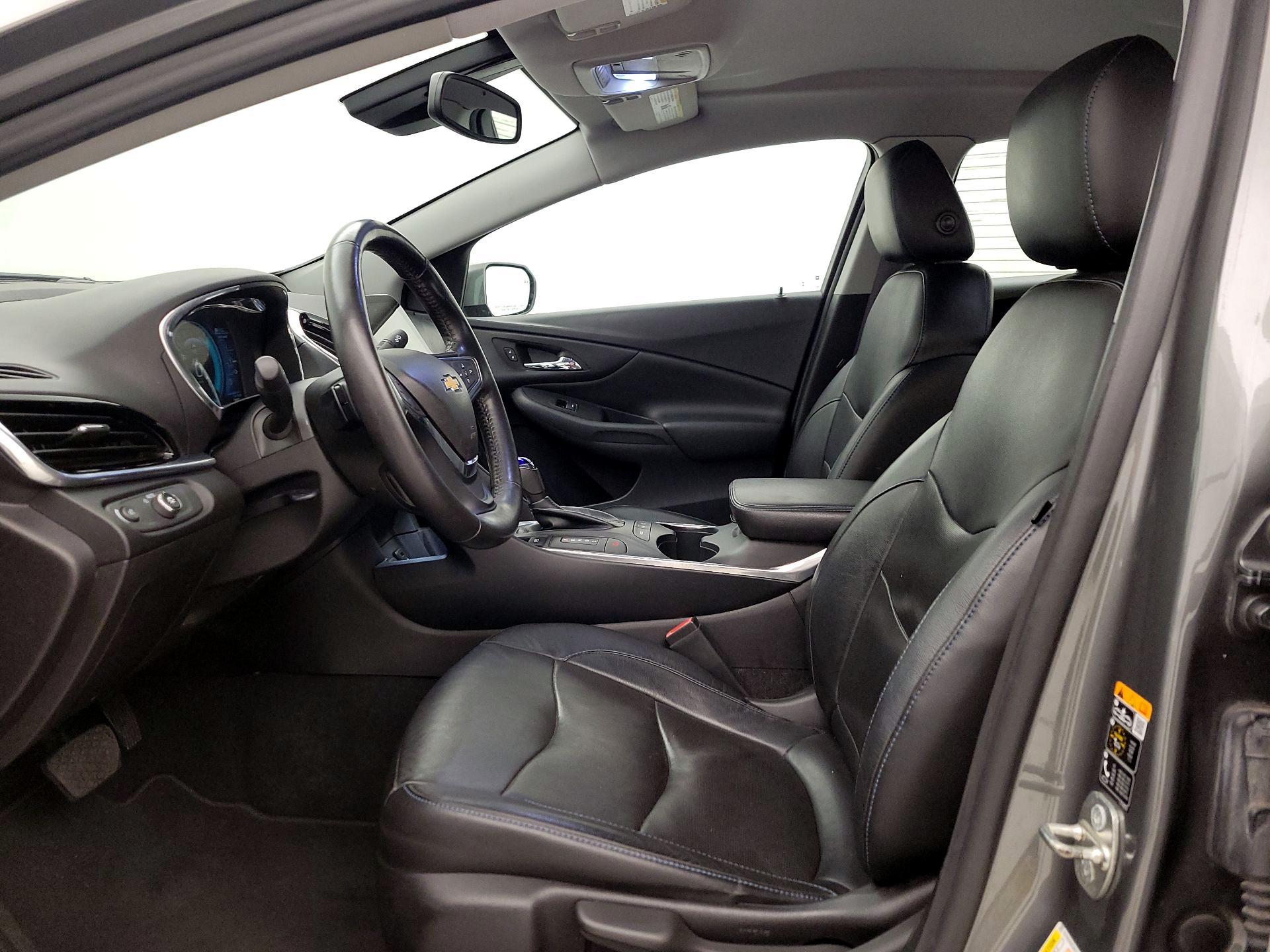 Thumbnail: 2017 Chevrolet Volt - 11