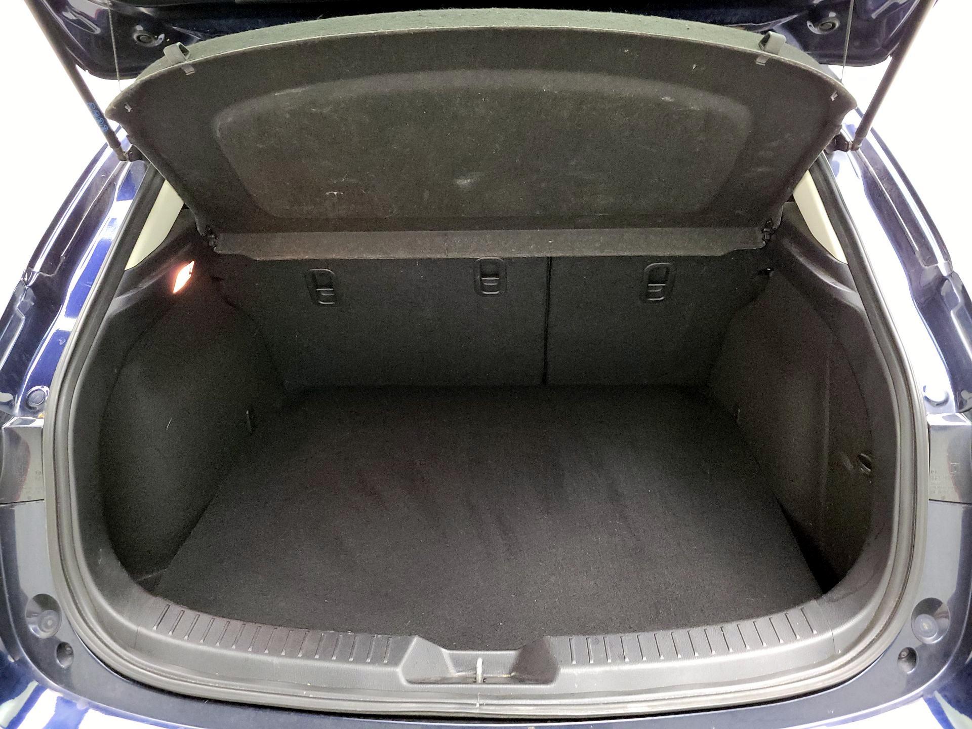 Thumbnail: 2018 Mazda Mazda3 - 20