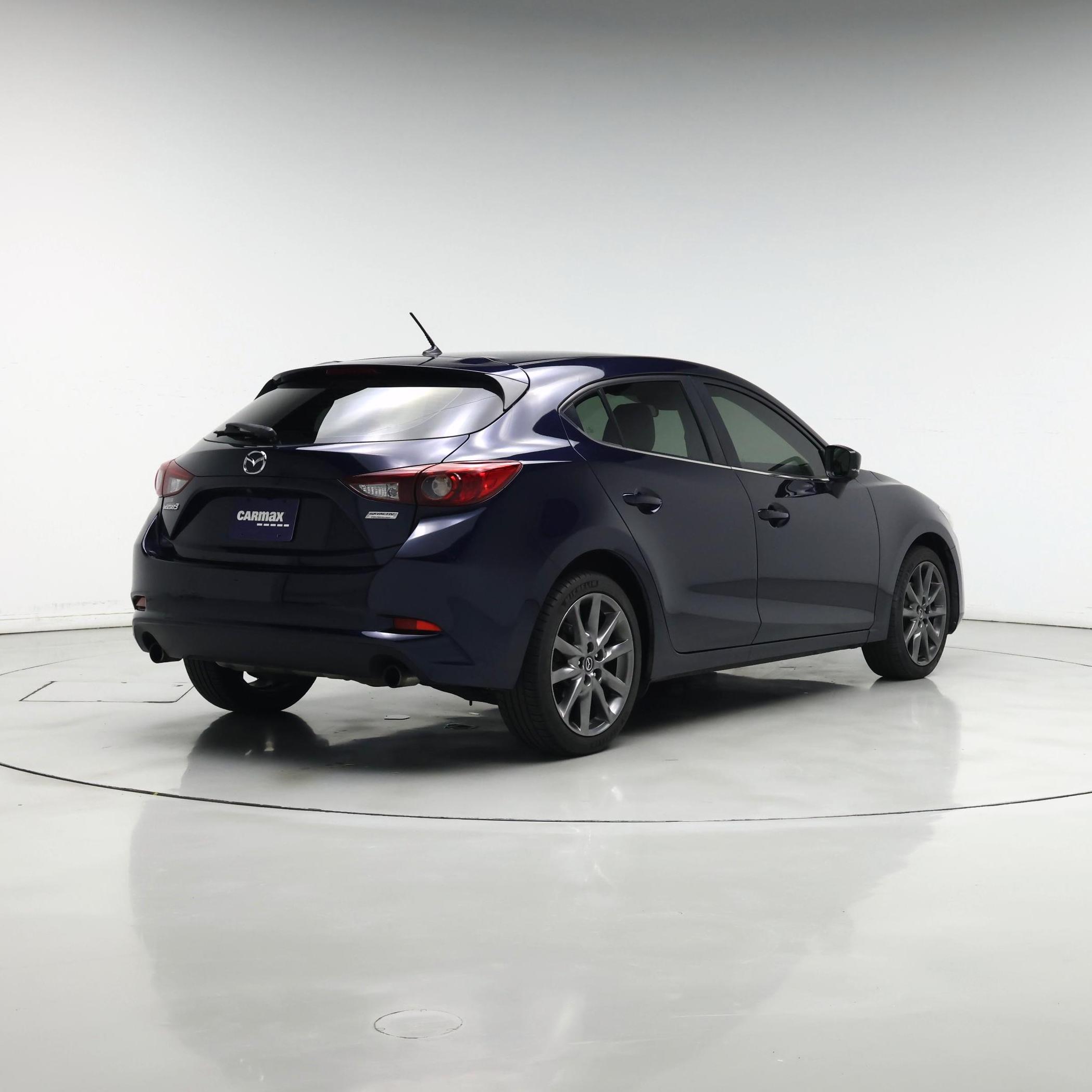 Thumbnail: 2018 Mazda Mazda3 - 8
