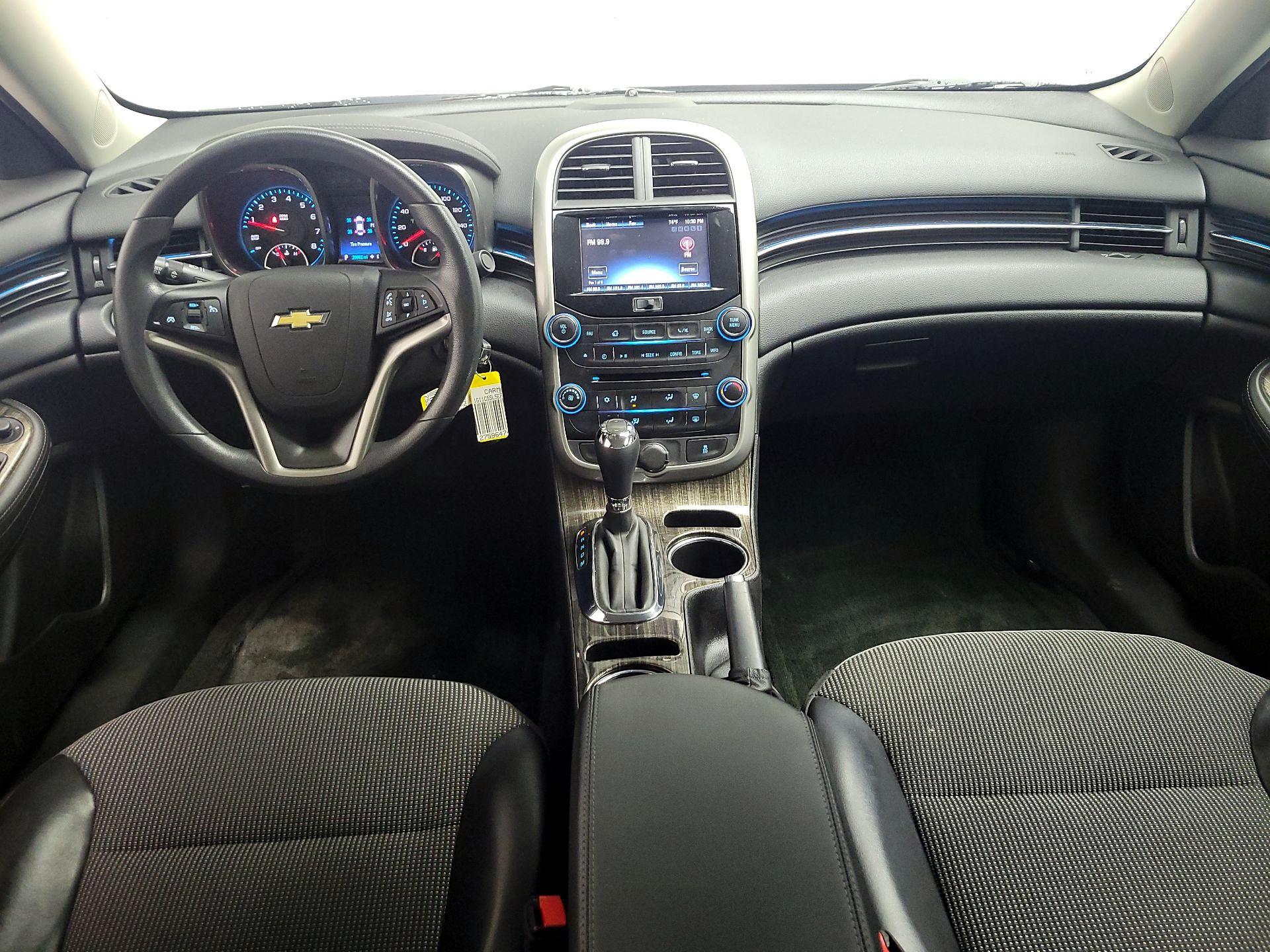 Thumbnail: 2014 Chevrolet Malibu - 9