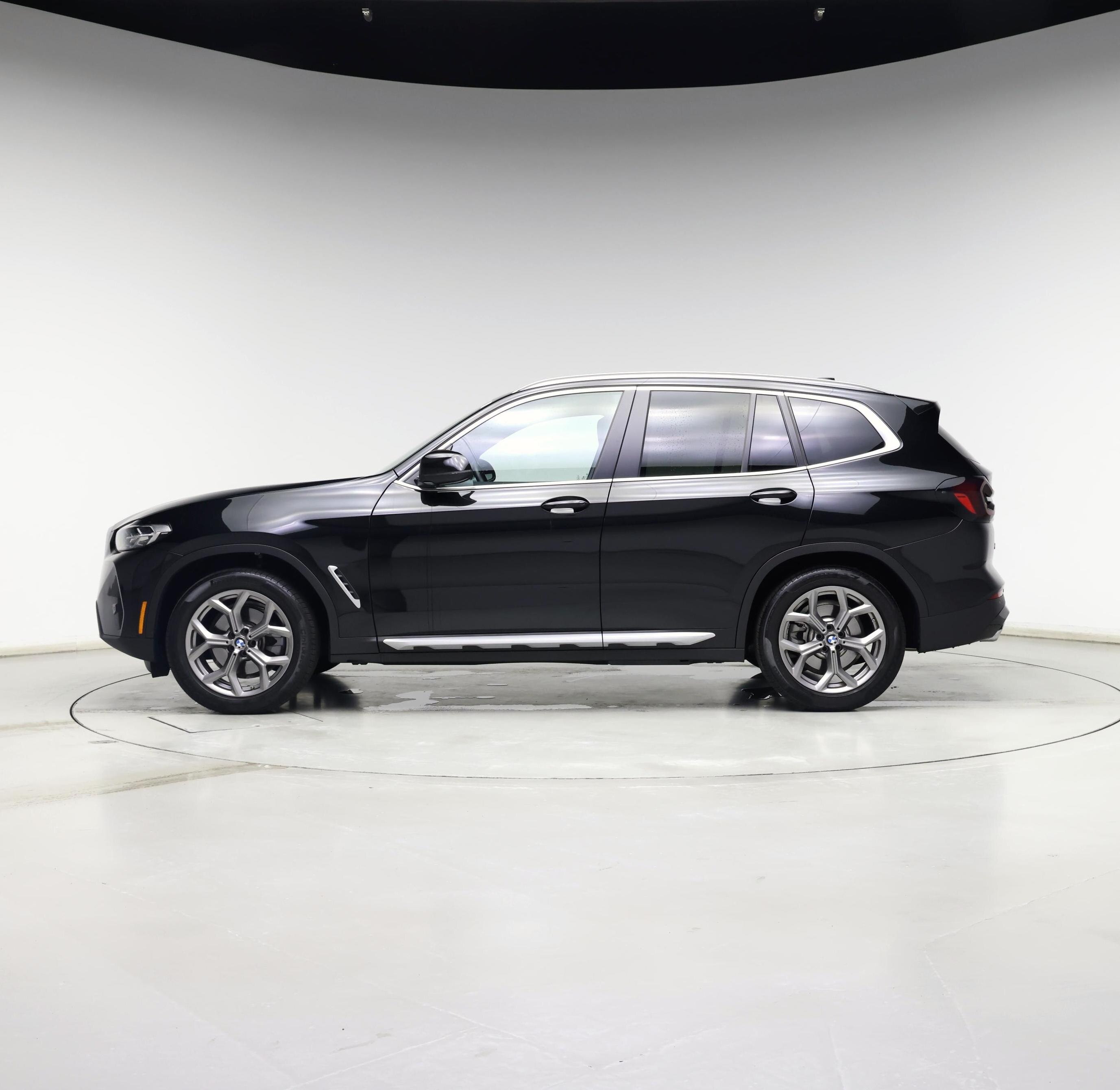 Thumbnail: 2022 BMW X3 - 3