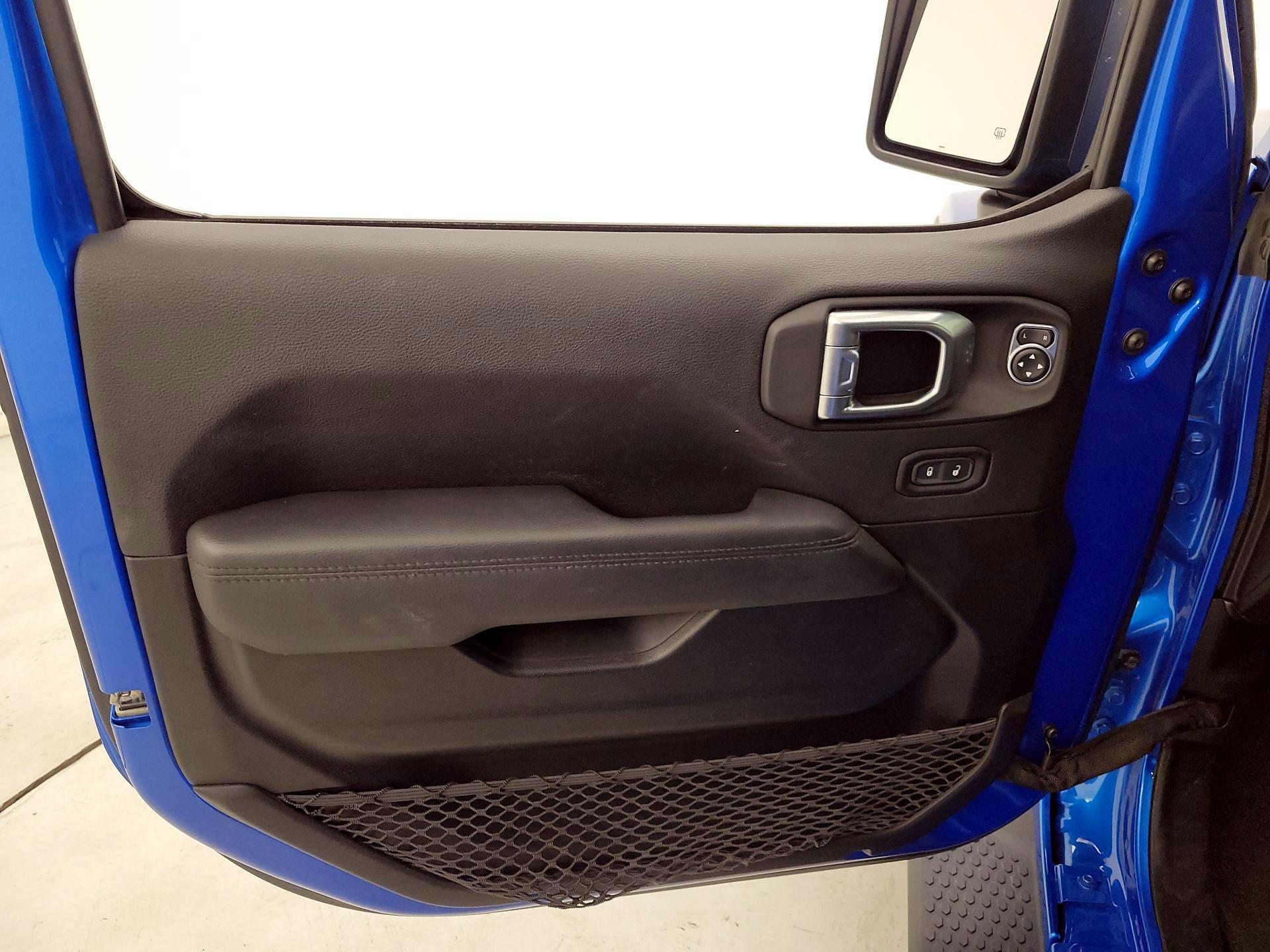 Thumbnail: 2021 Jeep Wrangler - 12