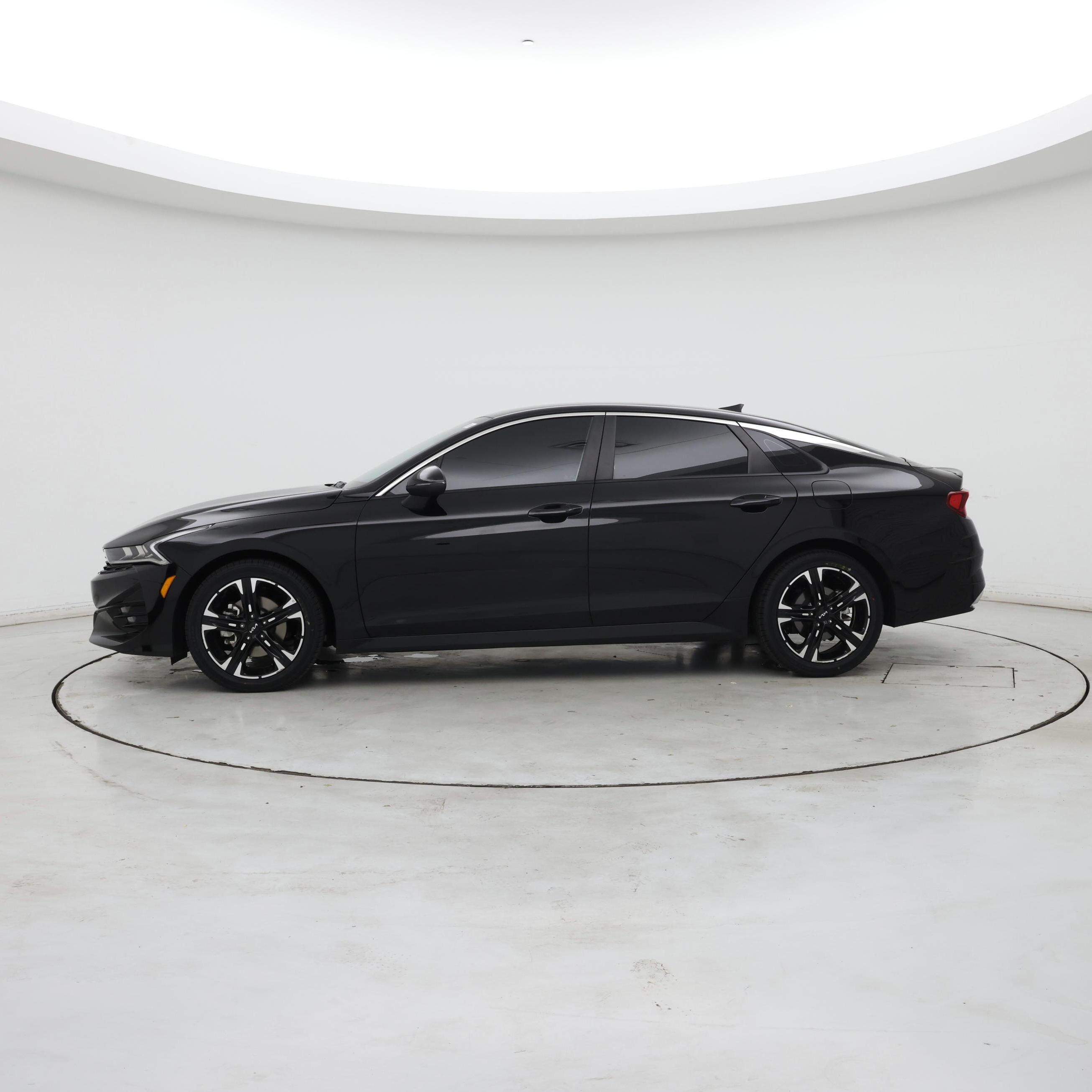 Thumbnail: 2024 Kia K5 - 3
