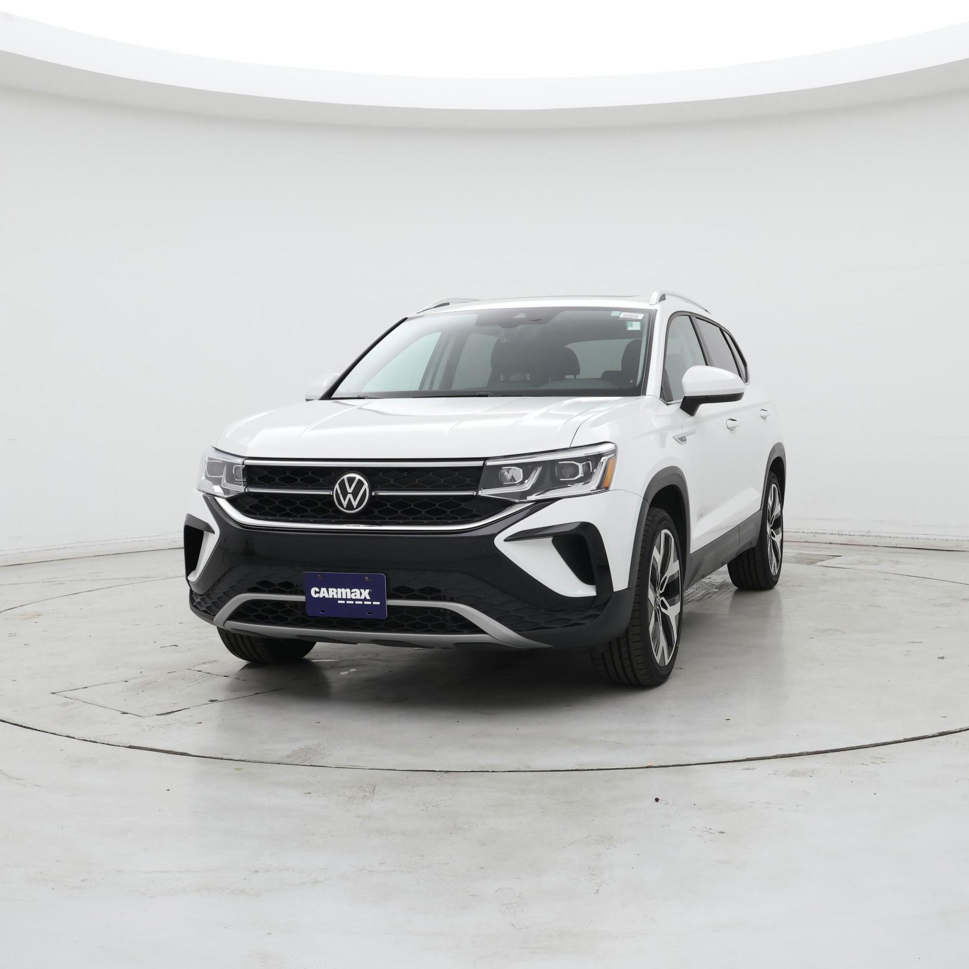 Thumbnail: 2022 Volkswagen Taos - 4