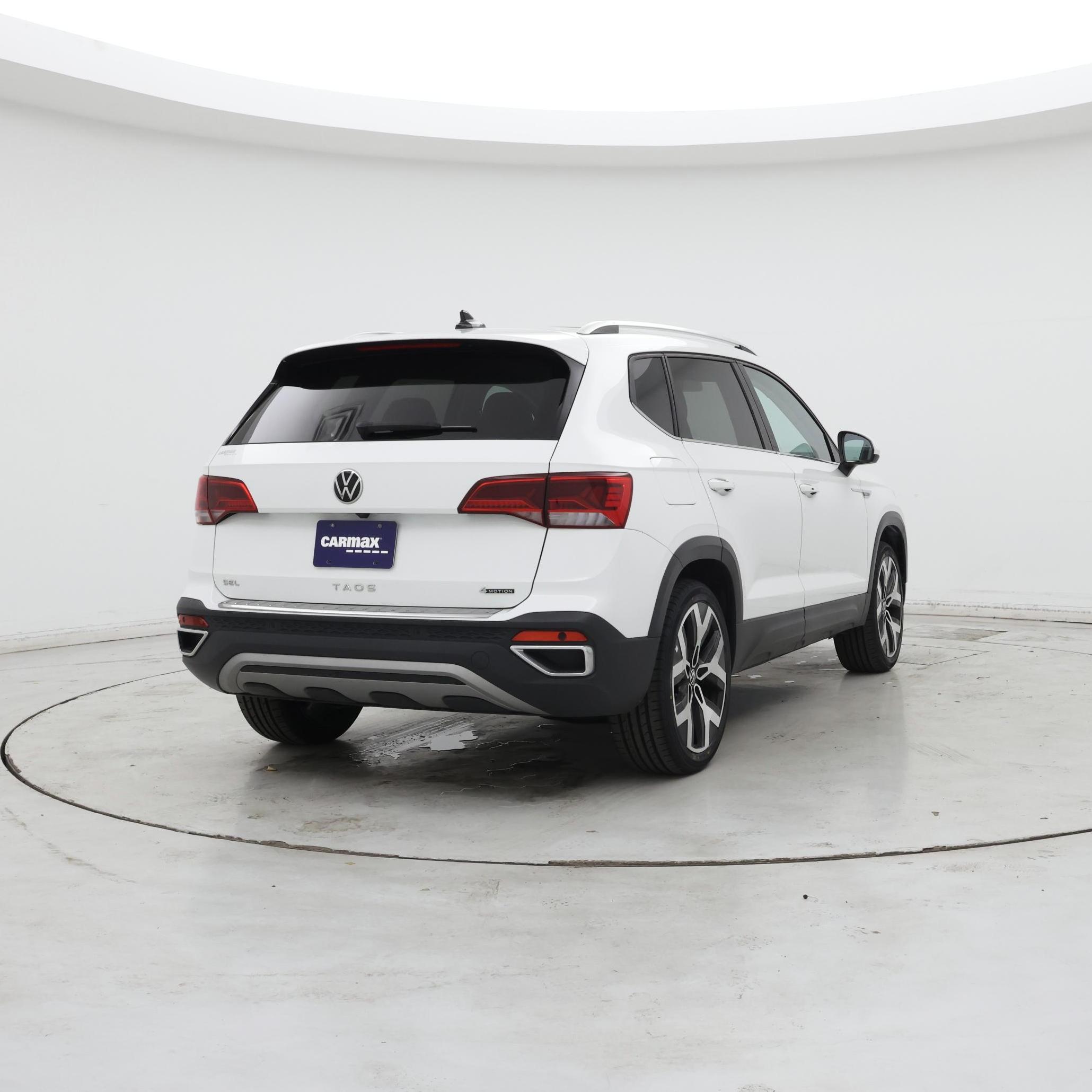 Thumbnail: 2022 Volkswagen Taos - 8