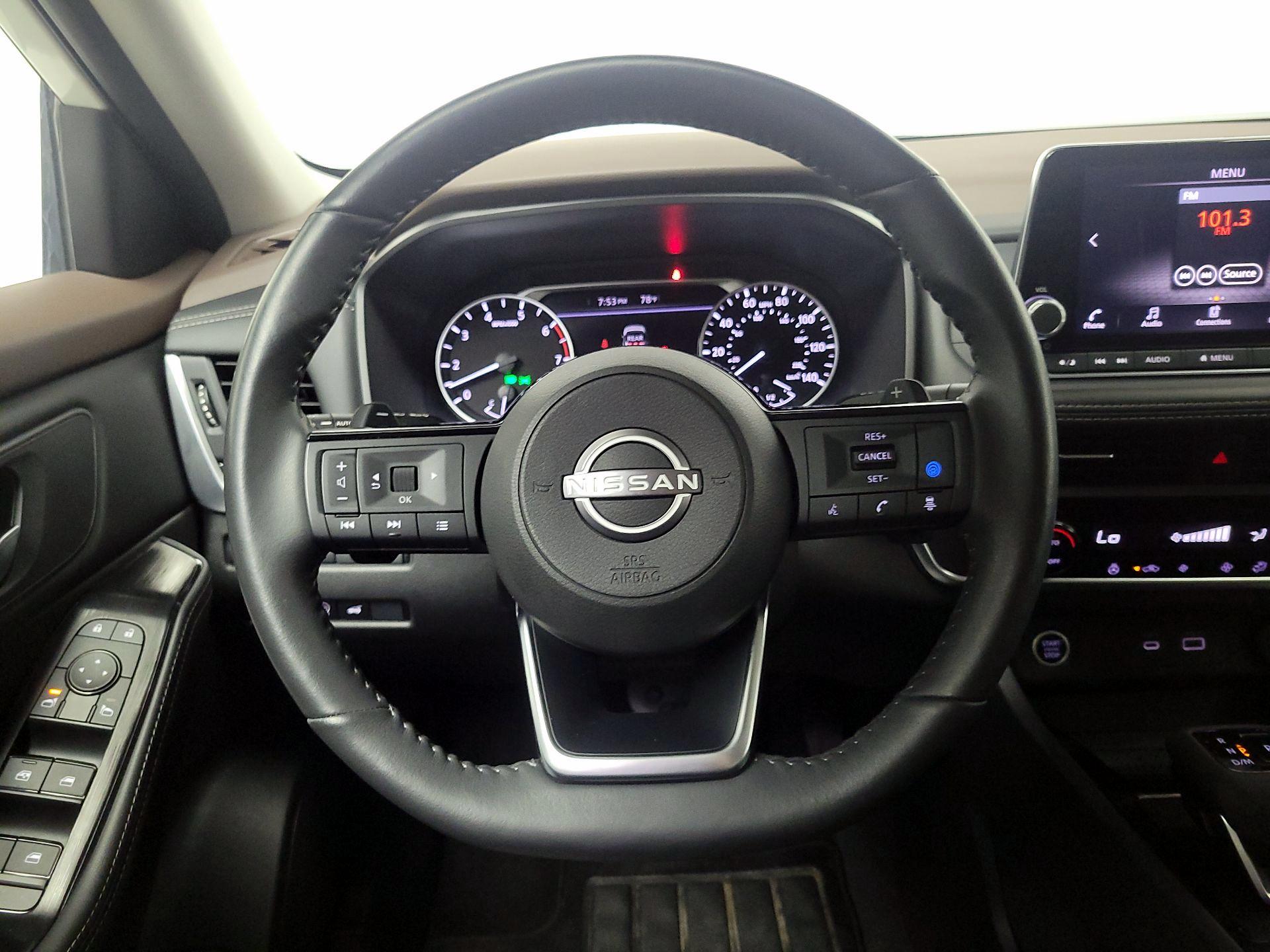Thumbnail: 2023 Nissan Rogue - 10